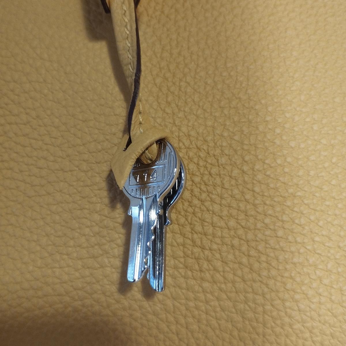 2009 Rare Hermès Birkin 35 Yellow Sun 2