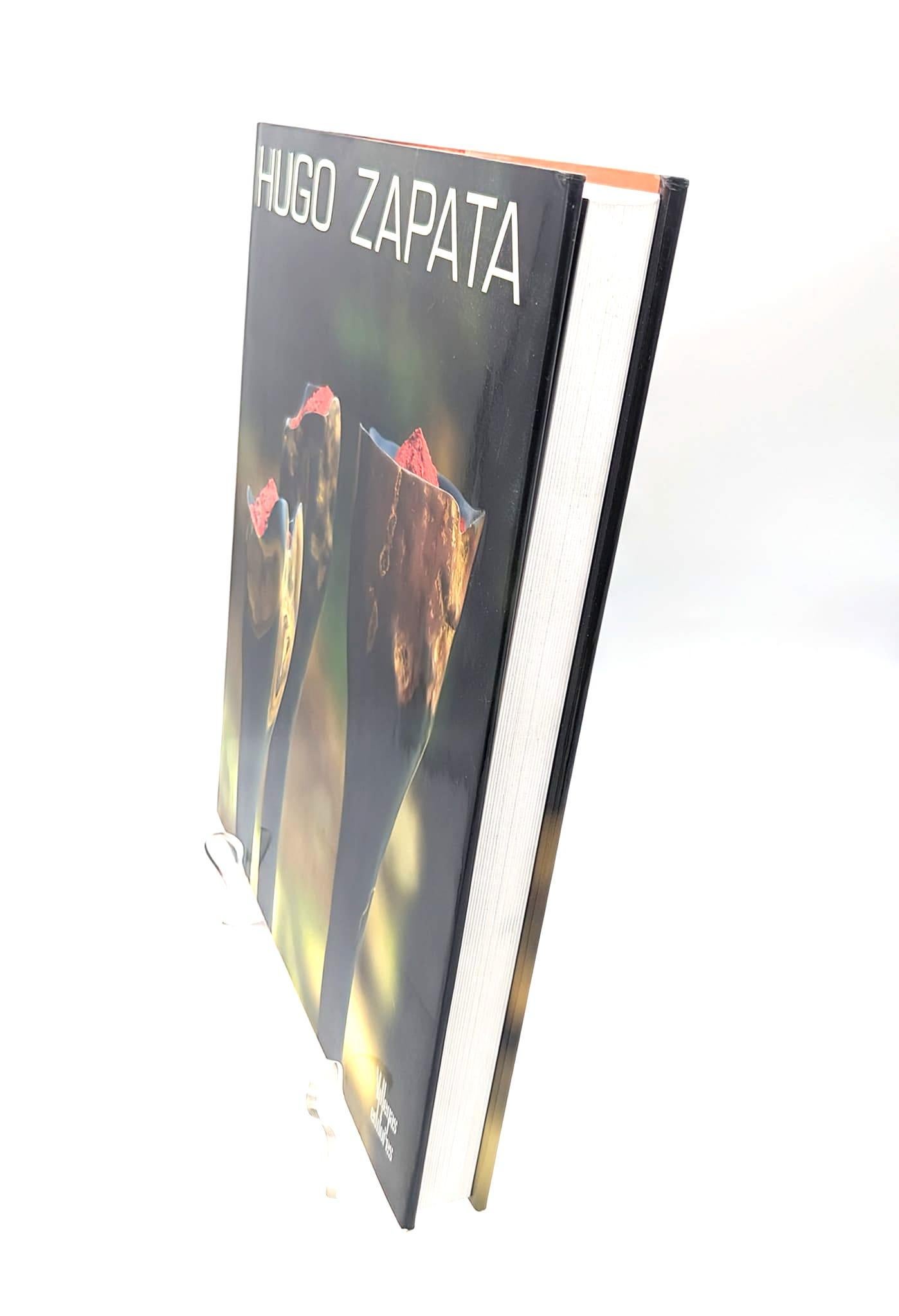 2009 Livre d'art en langue espagnole : Hugo Zapata par Juan Luis Mejía Arango Bon état - En vente à Miami, FL