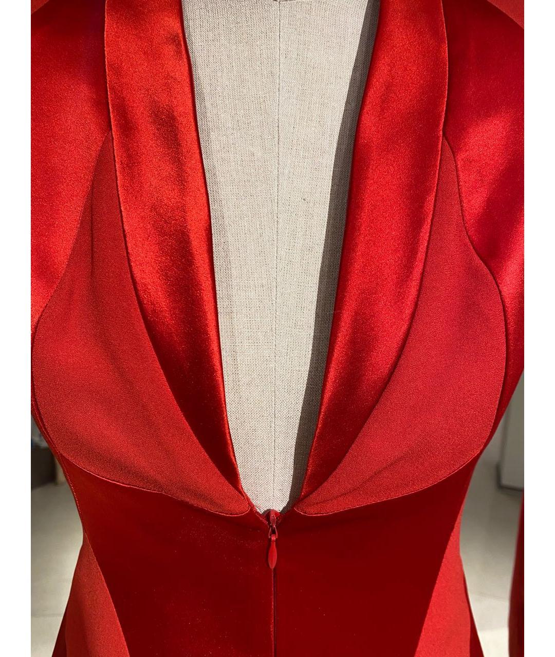 2009 Alexander McQueen Cocktail Dress
Color: Red
Silk Blend
Size: IT - 38
Fully lined
Made in Italy
Excellent condition