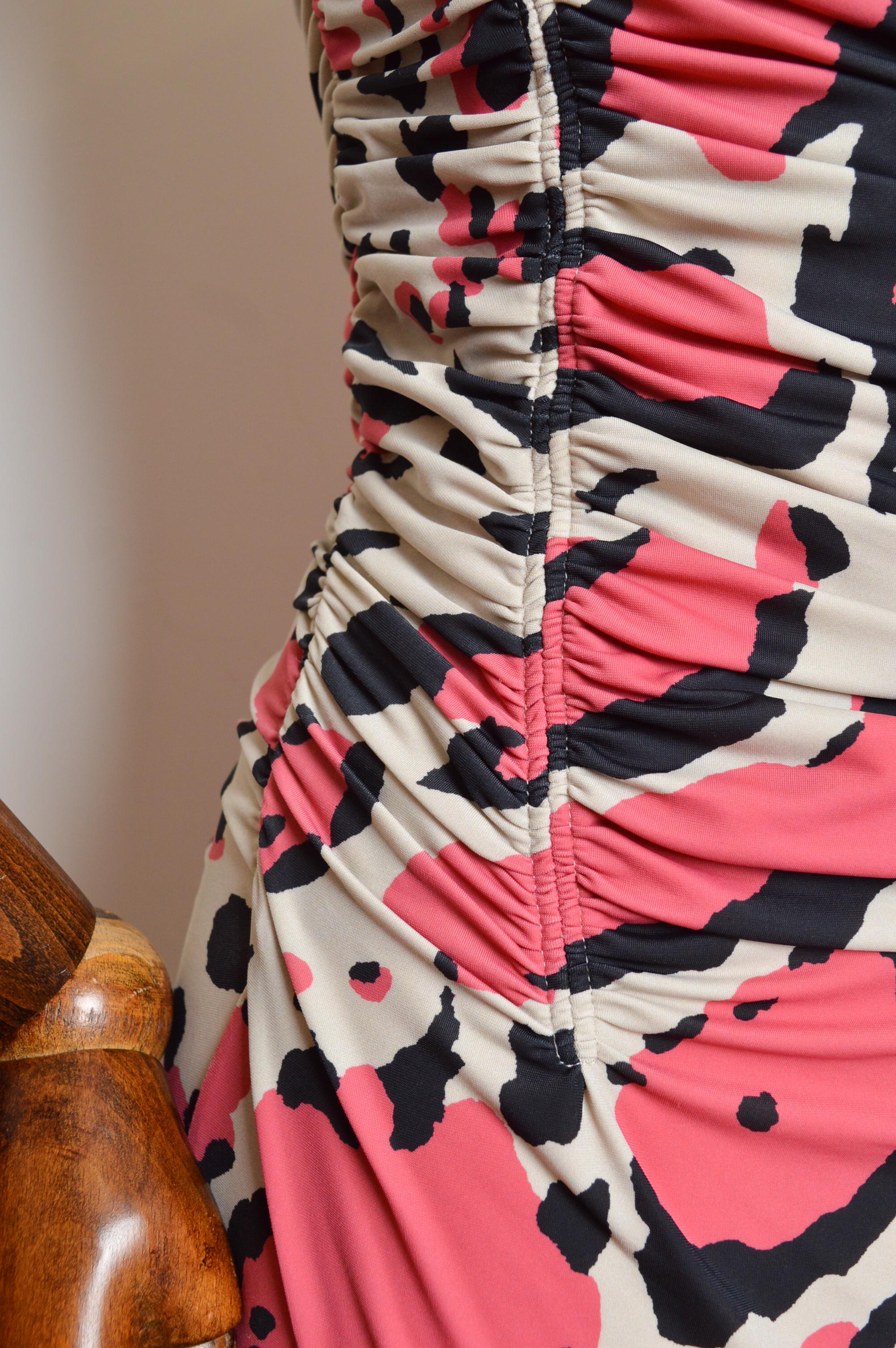 2009 Vintage Roberto Cavalli Pink Ruched Jaguar animal print Maxi Dress For Sale 2