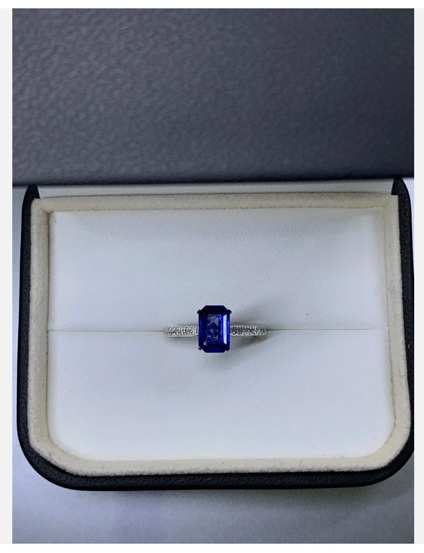 2.00ct Ceylon sapphire chunky diamond solitaire engagement ring in platinum
2.00ct Ceylon sapphire diamond engagement ring in platinum.

Blue natural sapphire emerald cut with diamonds in platinum.

Emerald shaped sapphire Ceylon blue vivid blue