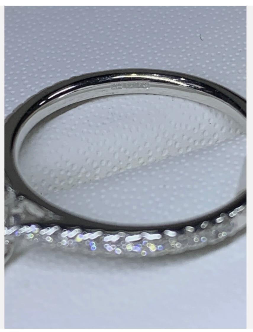 2.00ct Ceylon sapphire chunky diamond solitaire engagement ring in platinum For Sale 2