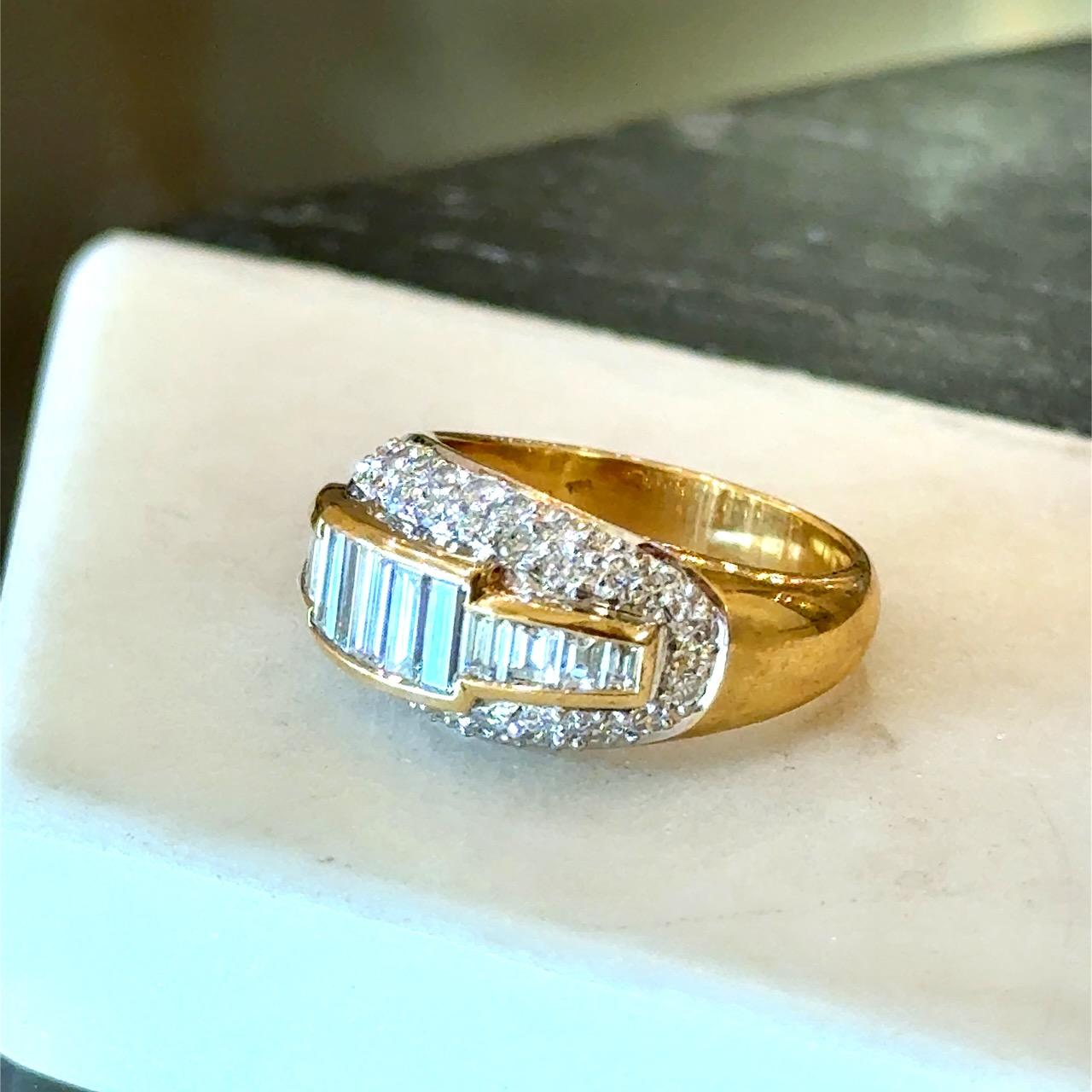 En vente :  2.00CT Diamond 18K Gold Cocktail Ring 7