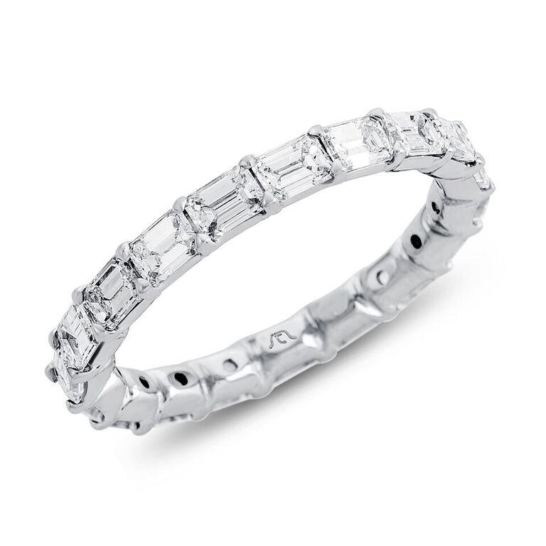 Contemporary 2.00ct Diamond Emerald Cut Eternity Band in 18KT Gold For Sale