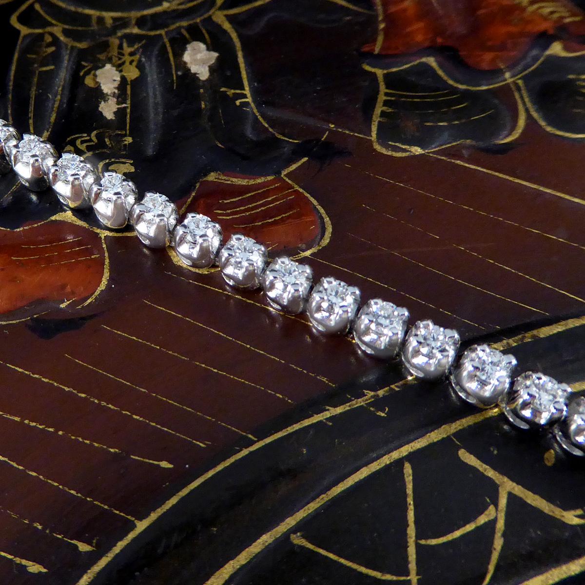 Brilliant Cut 2.00ct Diamond Flexi-Link Tennis Bracelet in 18ct White Gold For Sale