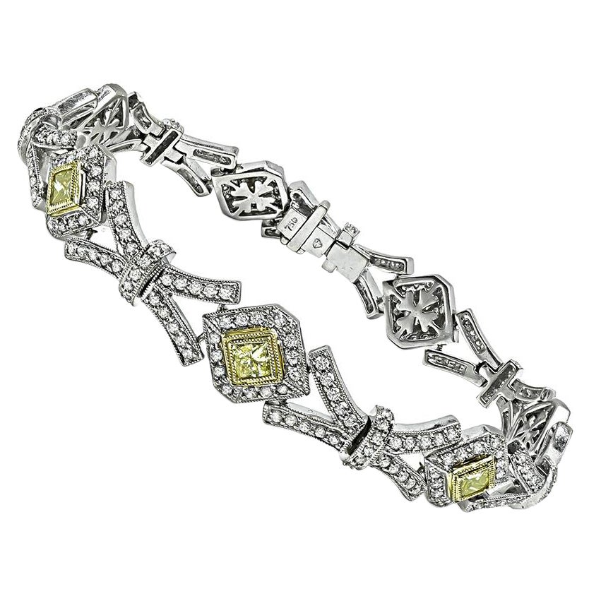 2.00ct Fancy Yellow Diamond 2.75ct Diamond Gold Bracelet