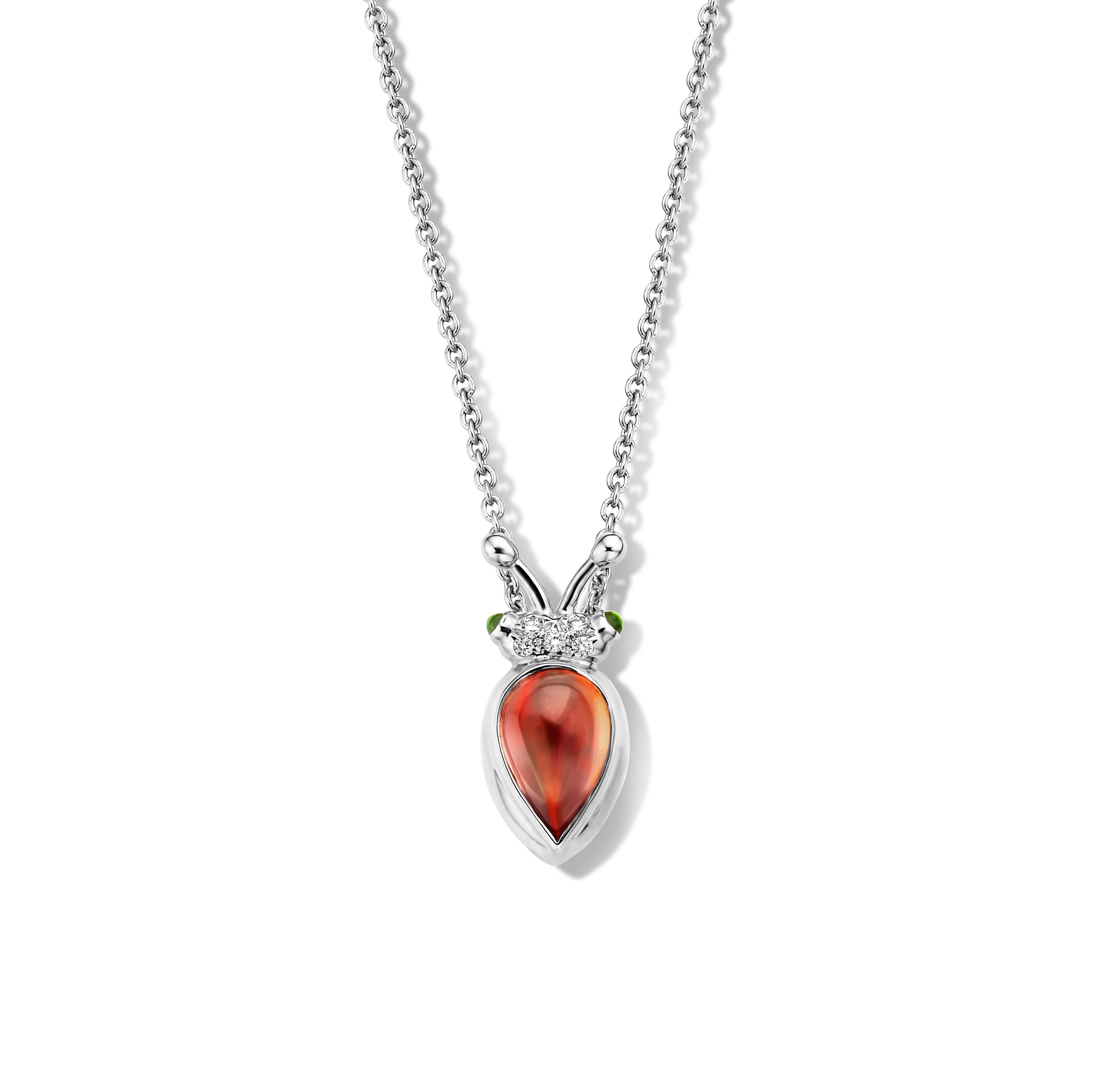 One of a kind lucky beetle necklace in 18K white gold 6g created by jewelry designer Celine Roelens. This necklace is set with the finest diamonds in brilliant cut 0,04Ct (VVS/DEF quality) and one natural, mandarin  garnet in pear cabouchon cut
