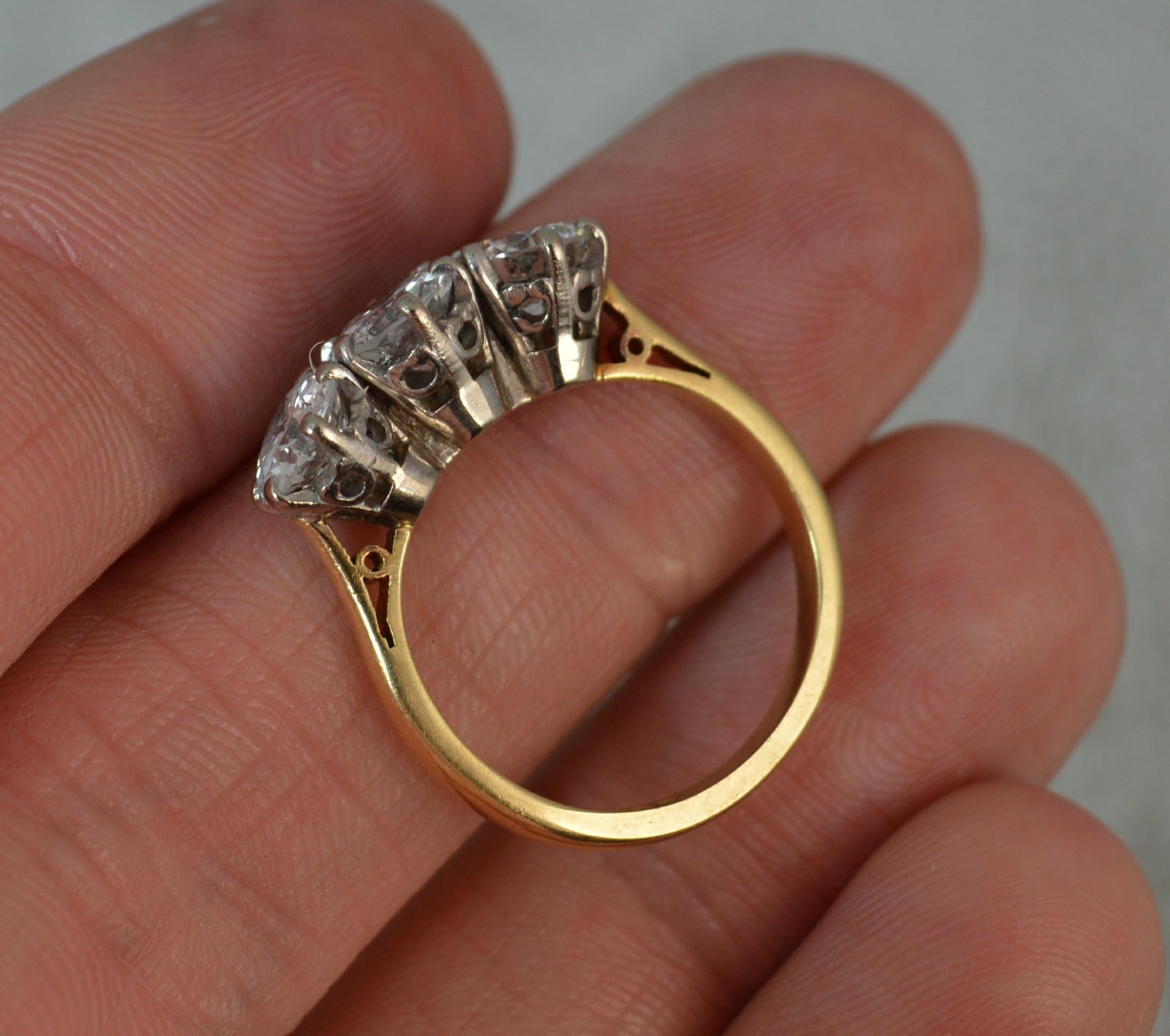 2.00 Carat Natural Diamond 18 Carat Gold Trilogy Ring In Excellent Condition In St Helens, GB
