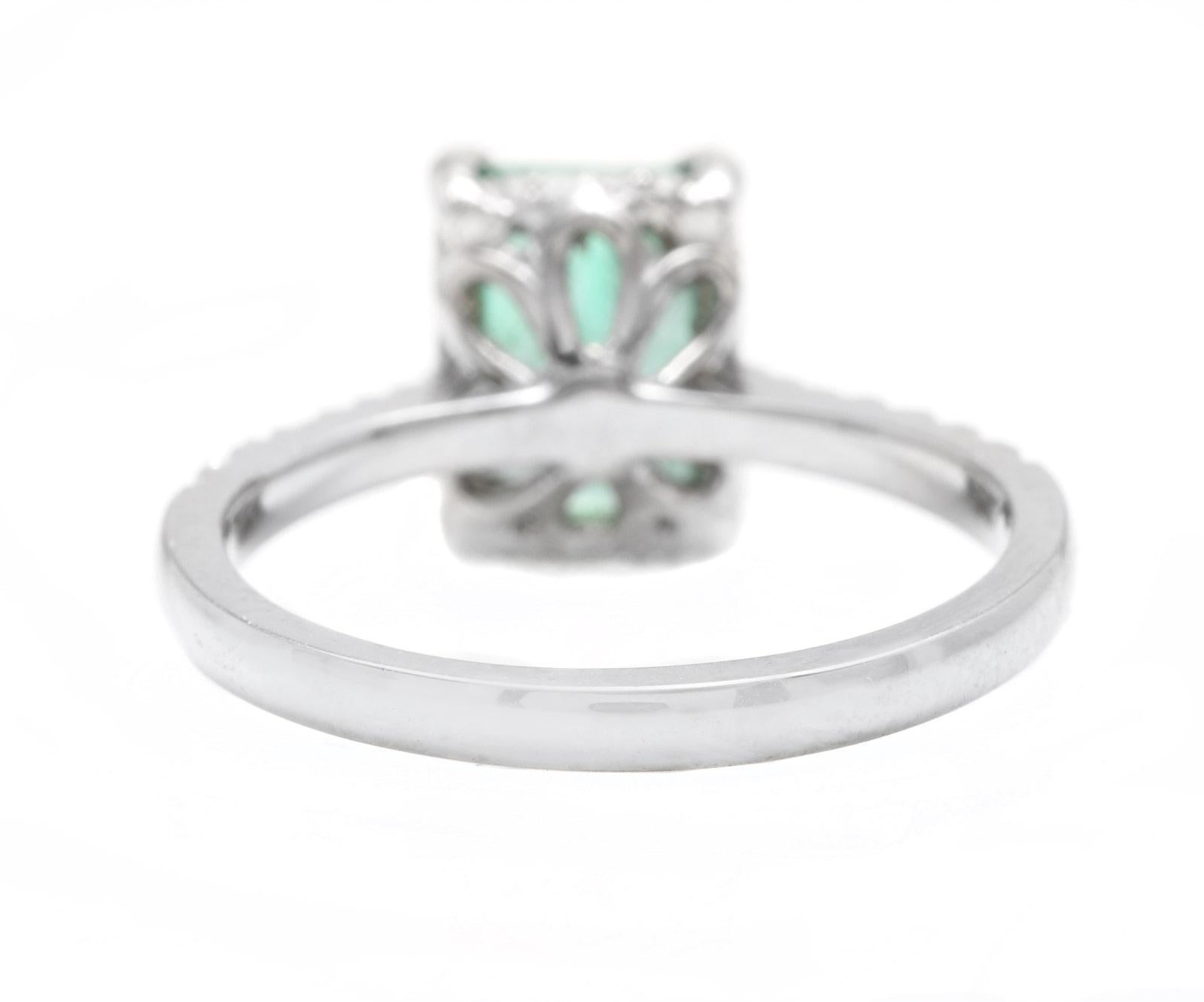 Women's 2.00ct Natural Emerald & Diamond 14k Solid White Gold Ring For Sale