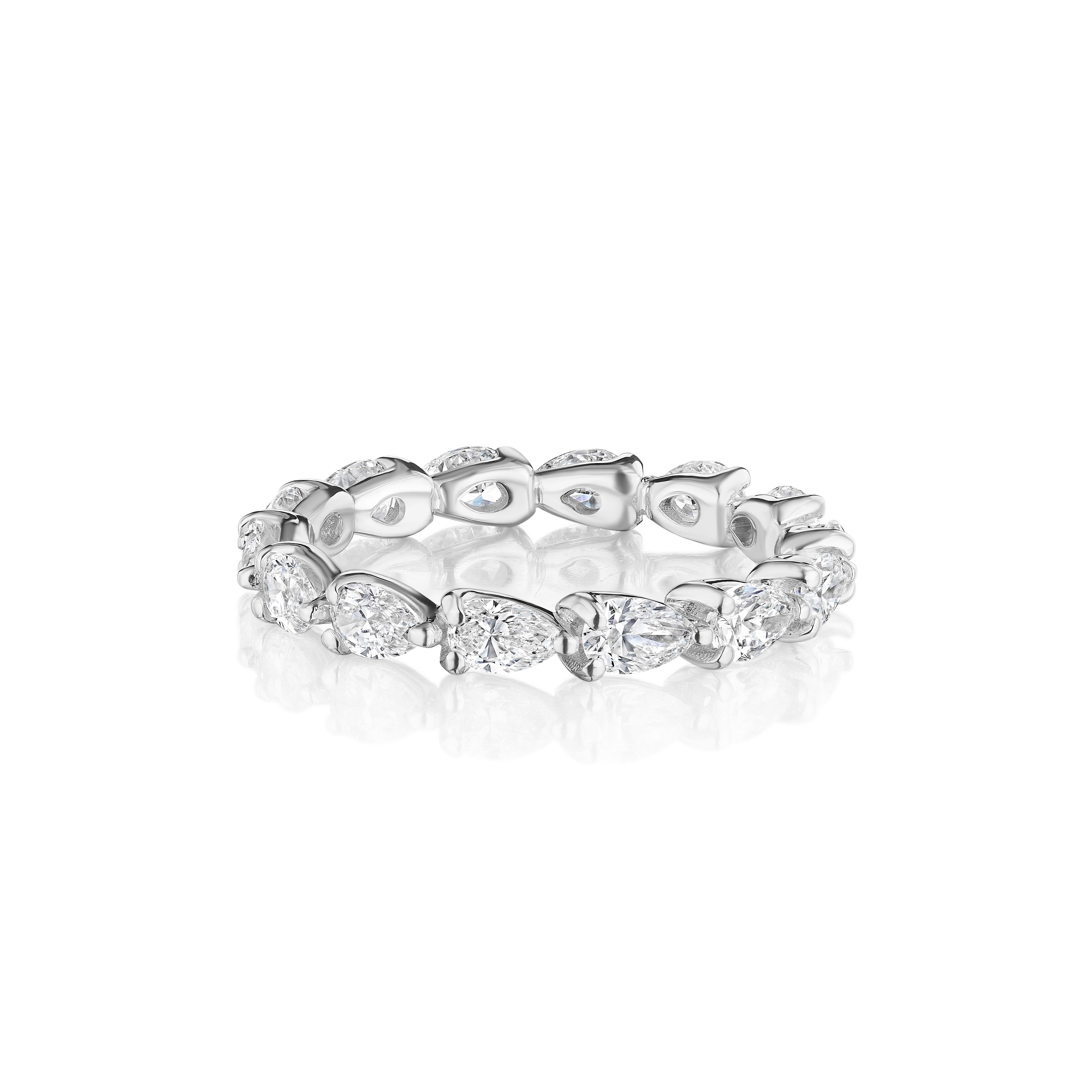 2.00ct Pear Shape Diamond Eternity Band in 18K Gold For Sale