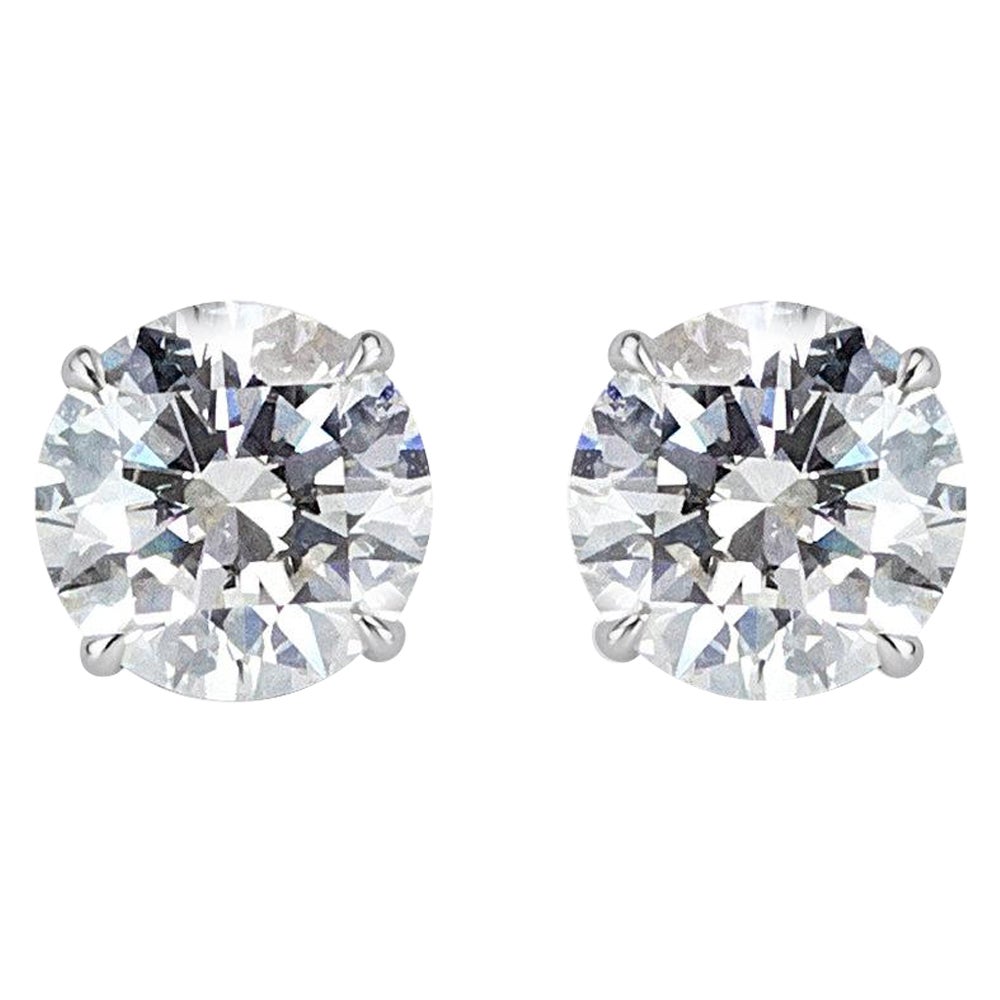 2.00ct Round Brilliant Cut Diamond Stud Earrings in 18K White Gold