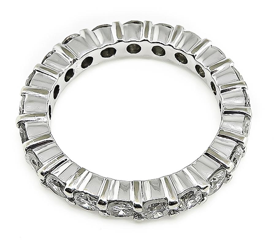 Memory-Ehering mit 2,00 Karat Diamant im Rundschliff Damen im Angebot