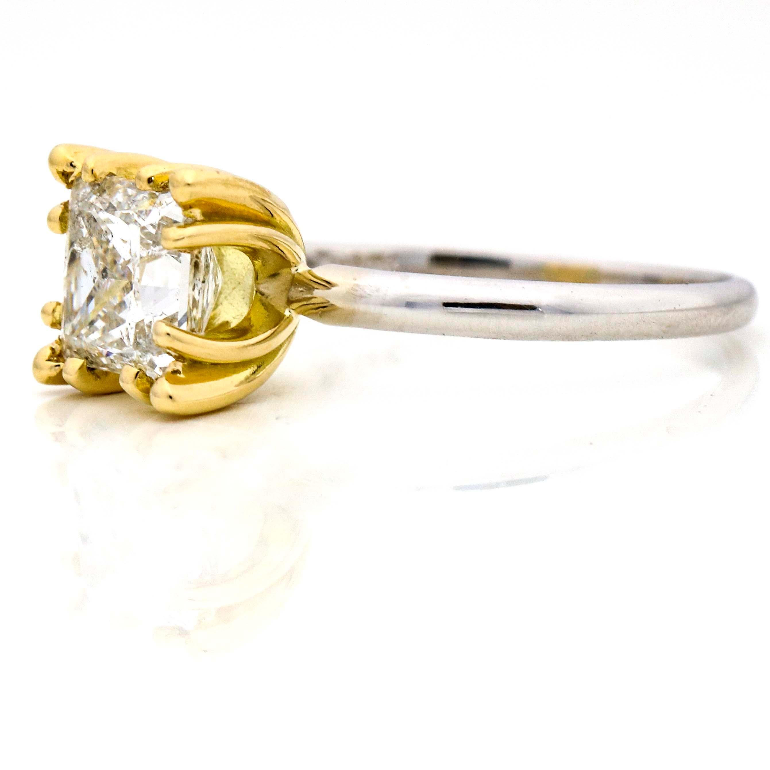 Contemporary 2.01 Carat 14 Karat White Yellow Gold GSL Certified Princess Diamond Ring For Sale