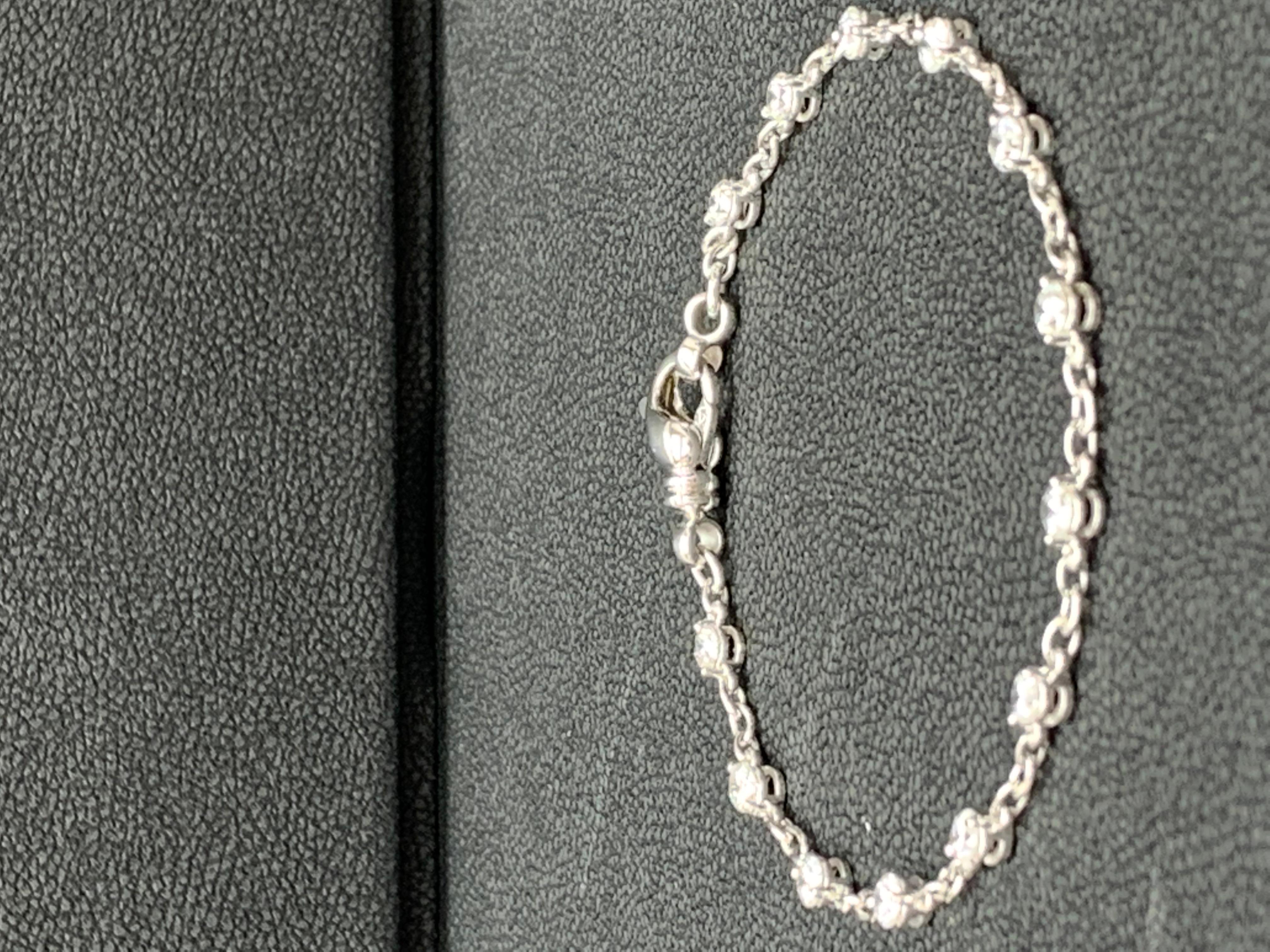 Taille brillant Bracelet à chaîne en or blanc 18 carats avec diamants taille brillant de 2,01 carats en vente
