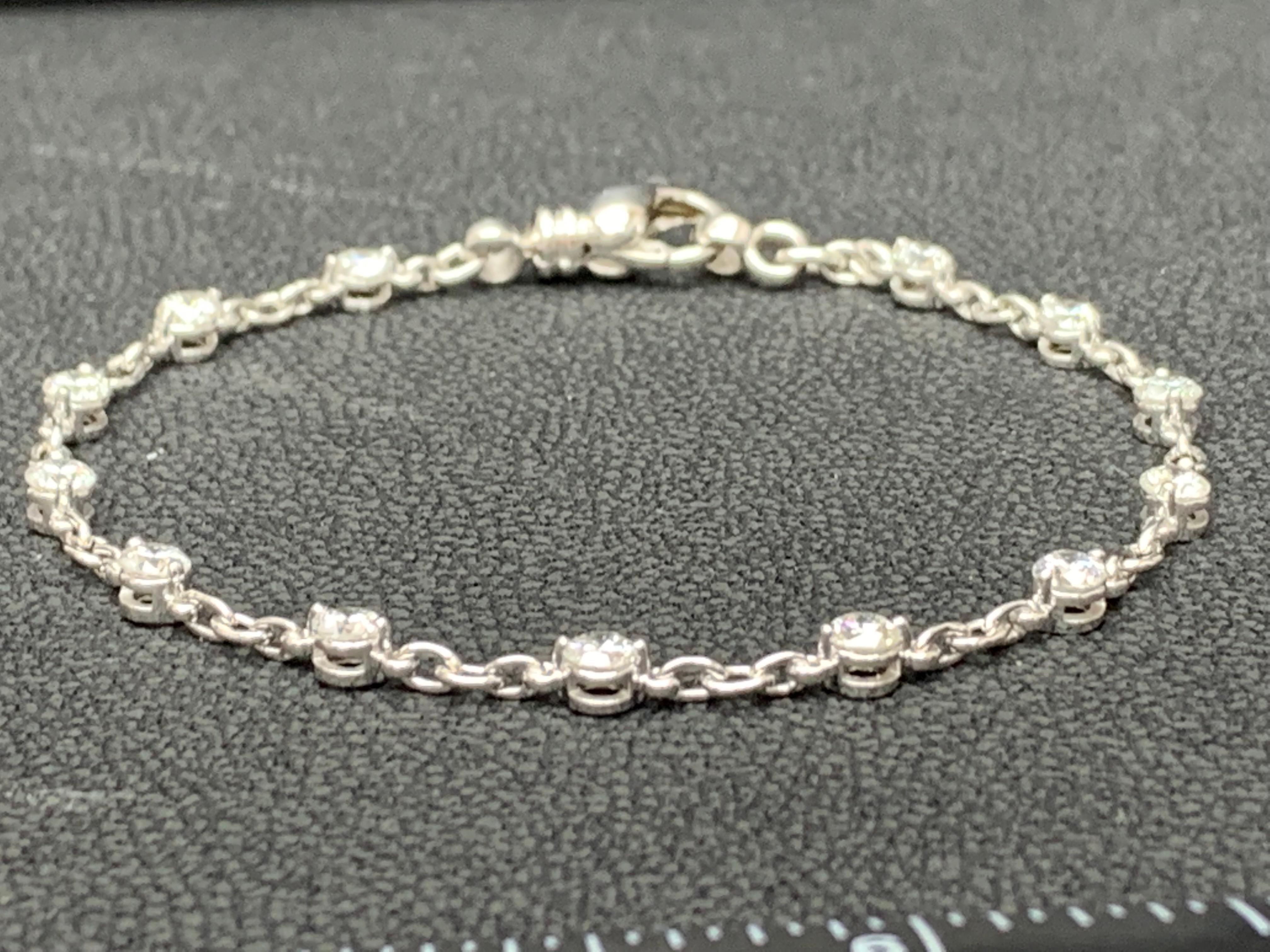 Women's 2.01 Carat Brilliant Cut Diamond Chain Bracelet in 18K White Gold For Sale
