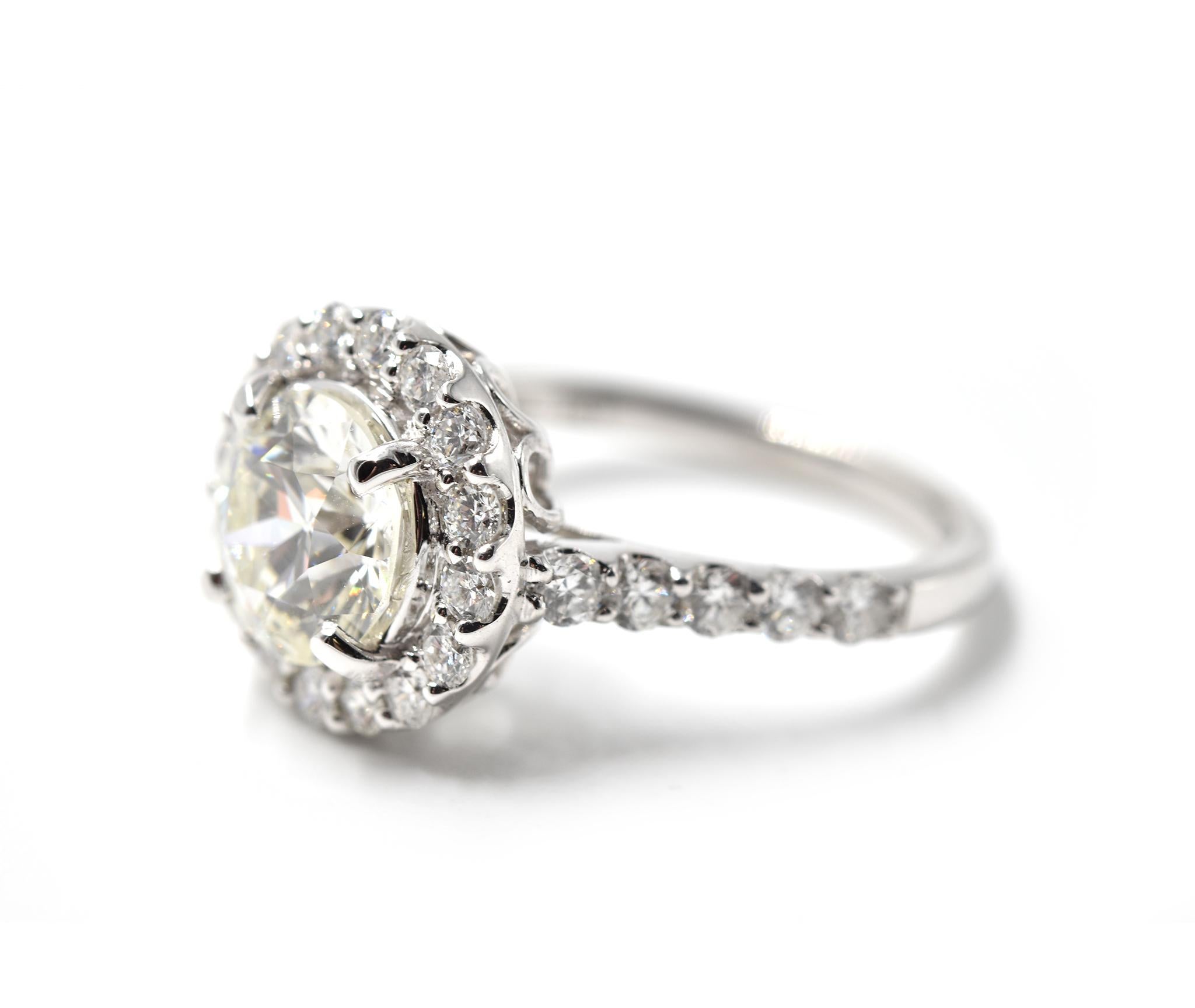 Round Cut 2.01 Carat Diamond 18 Karat White Gold Engagement Ring