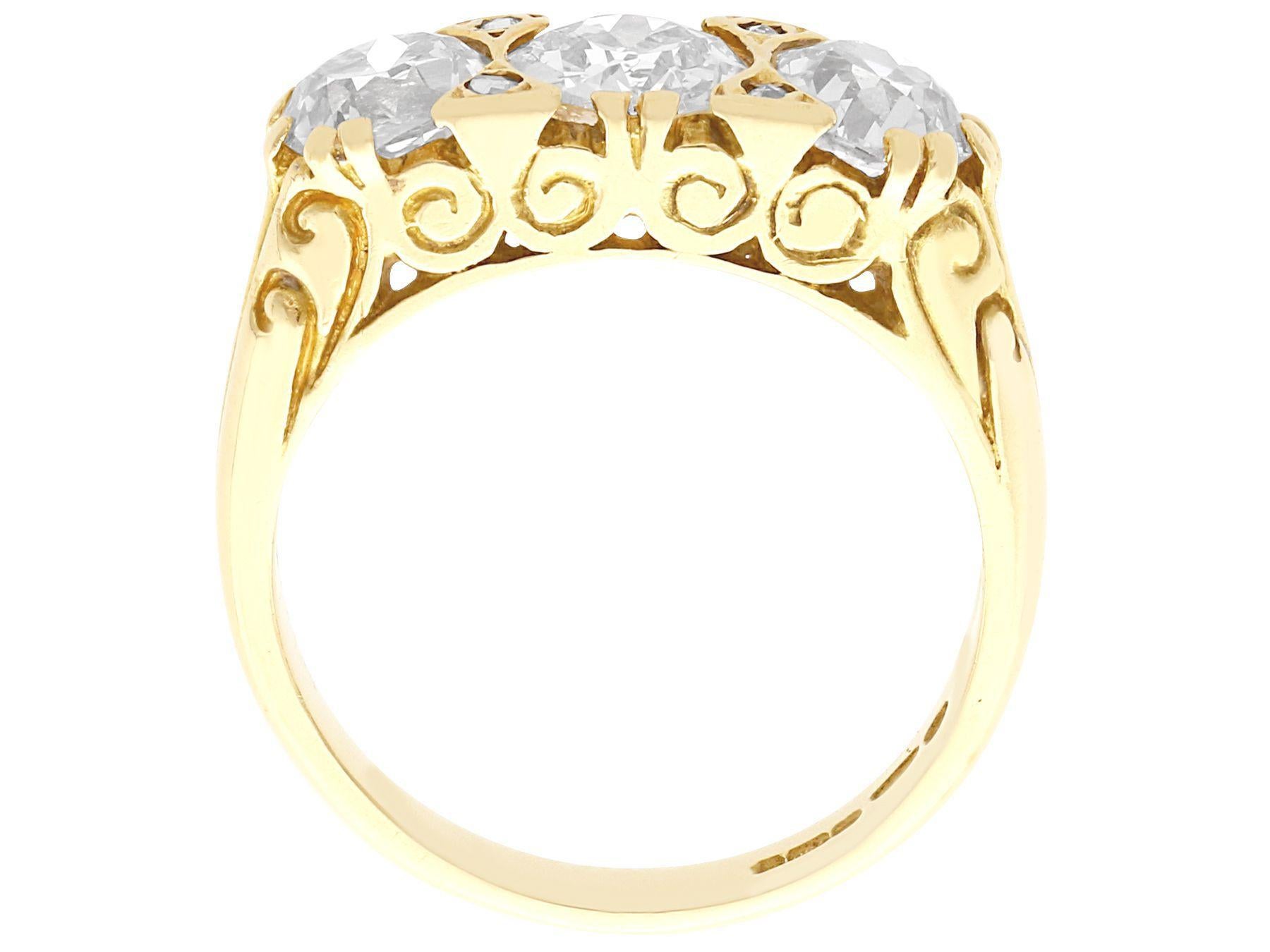 Women's 2.01 Carat Diamond and Yellow Gold Trilogy Ring For Sale