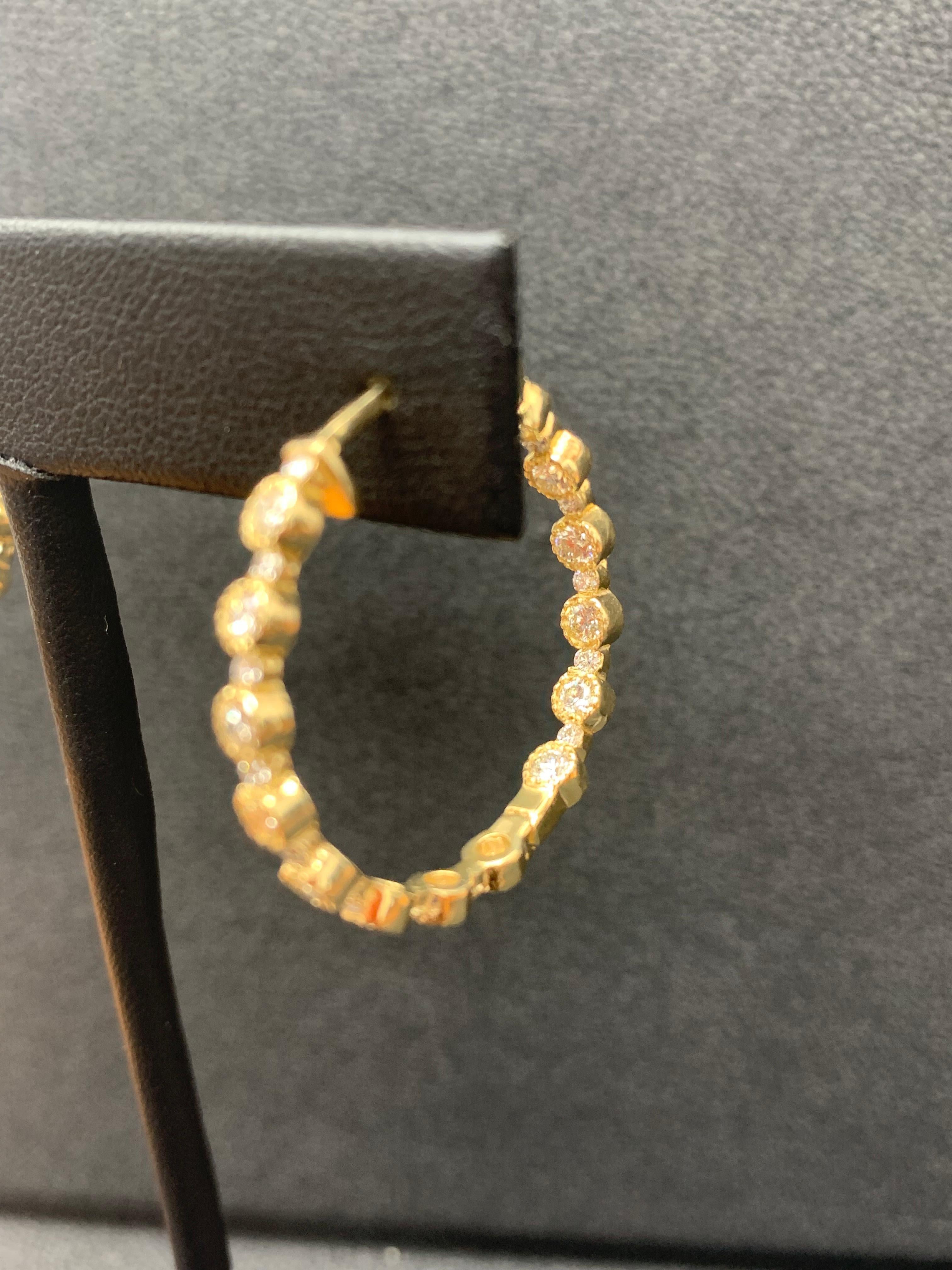 Round Cut 2.01 Carat Diamond Hoop Earrings in 14K Yellow Gold For Sale