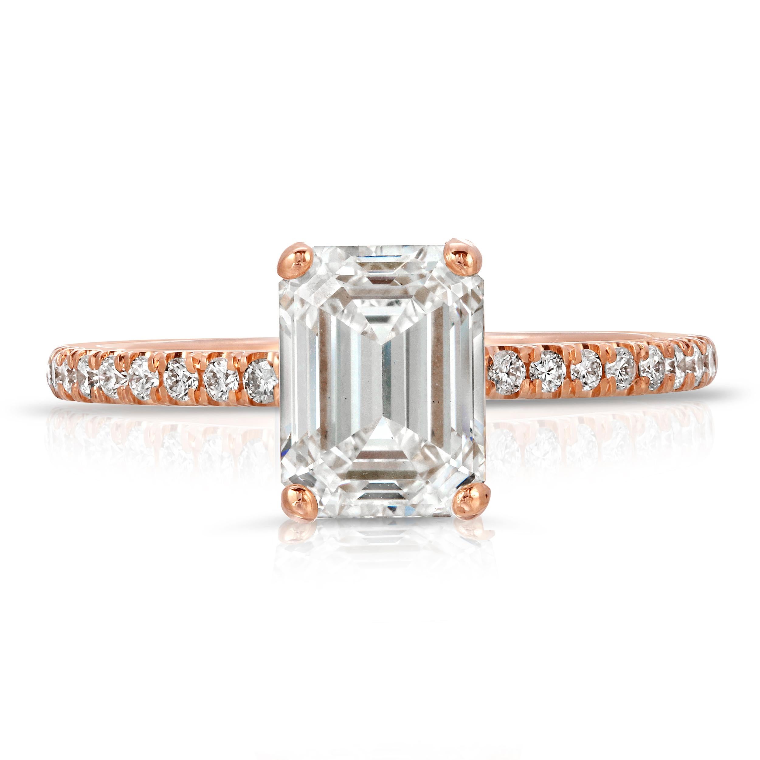 This vintage inspired engagement ring will give you a one-of-a-kind piece of jewelry. The under gallery of this dazzling ring is designed to makes the center diamond stand out. A sparkly center diamond is accented by a hidden halo and pave setting
