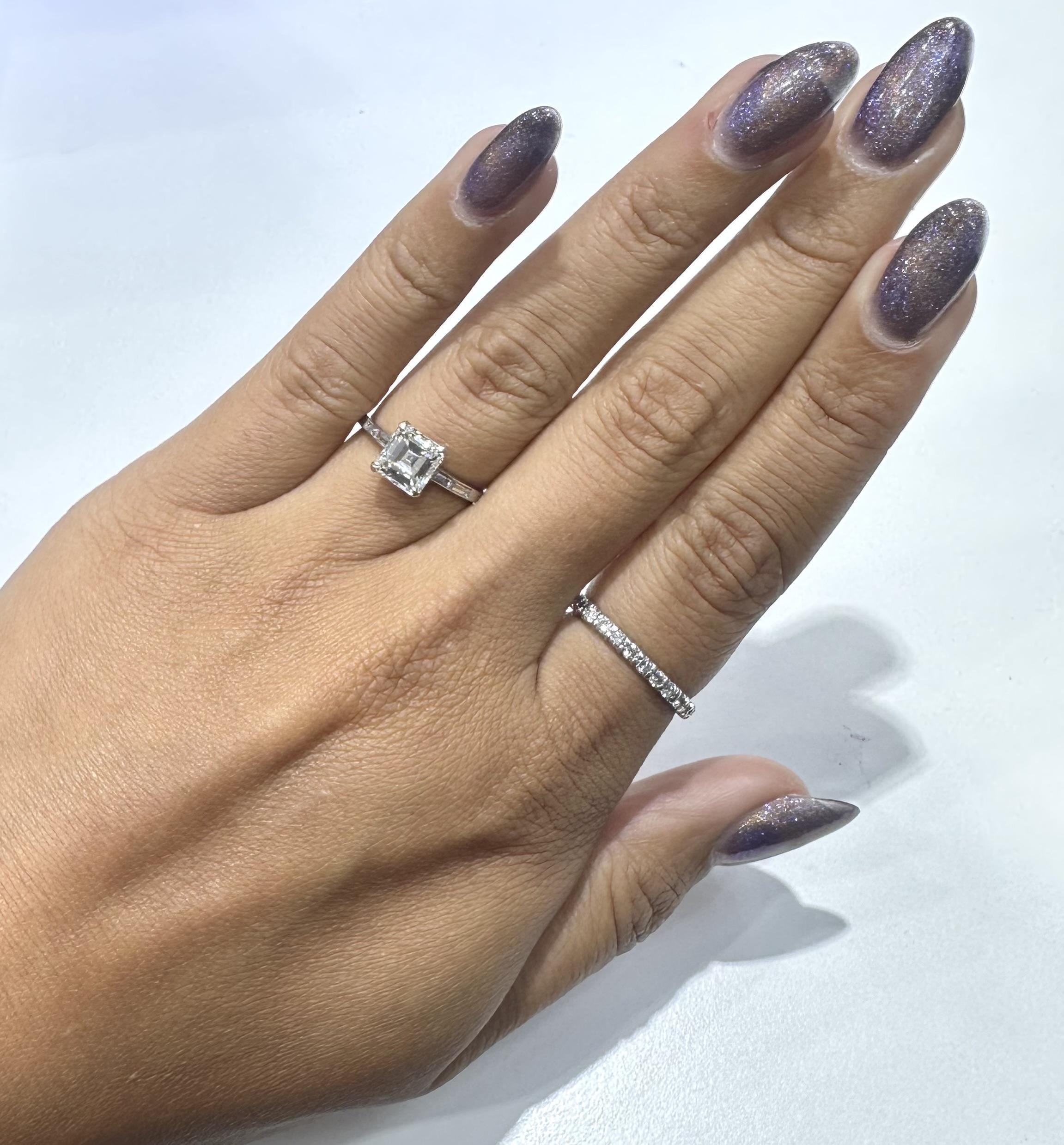 Bague de fiançailles de 2,01 carats certifiée GIA, diamant carré taille émeraude Pour femmes en vente