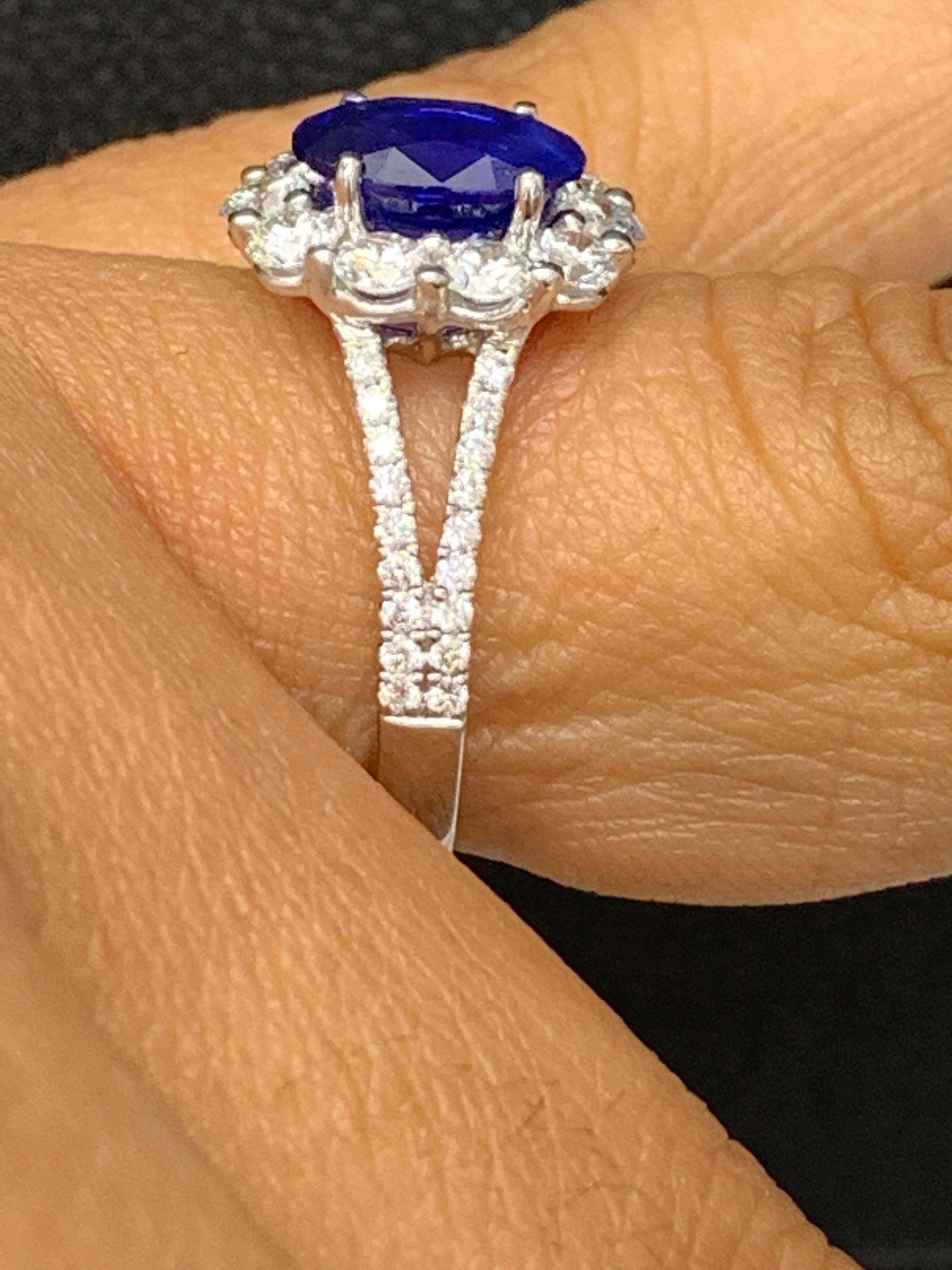 2.01 Carat Oval Shape Blue Sapphire and Diamond Flower Ring in 18K White Gold For Sale 3