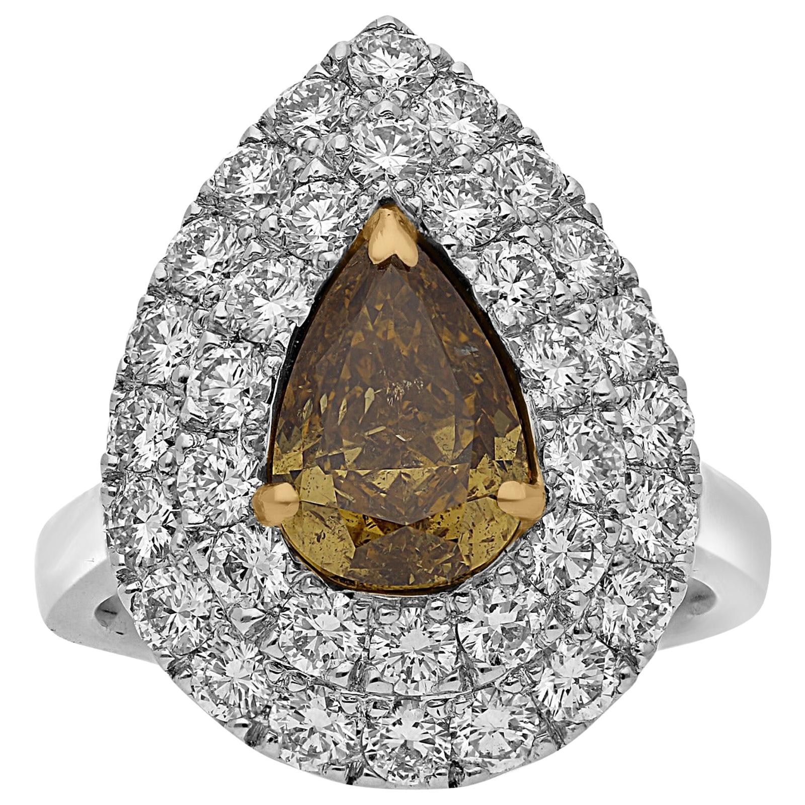 Platinum 2.01 Carat Pear Shaped GIA Certified Fancy Colored Diamond Ring For Sale