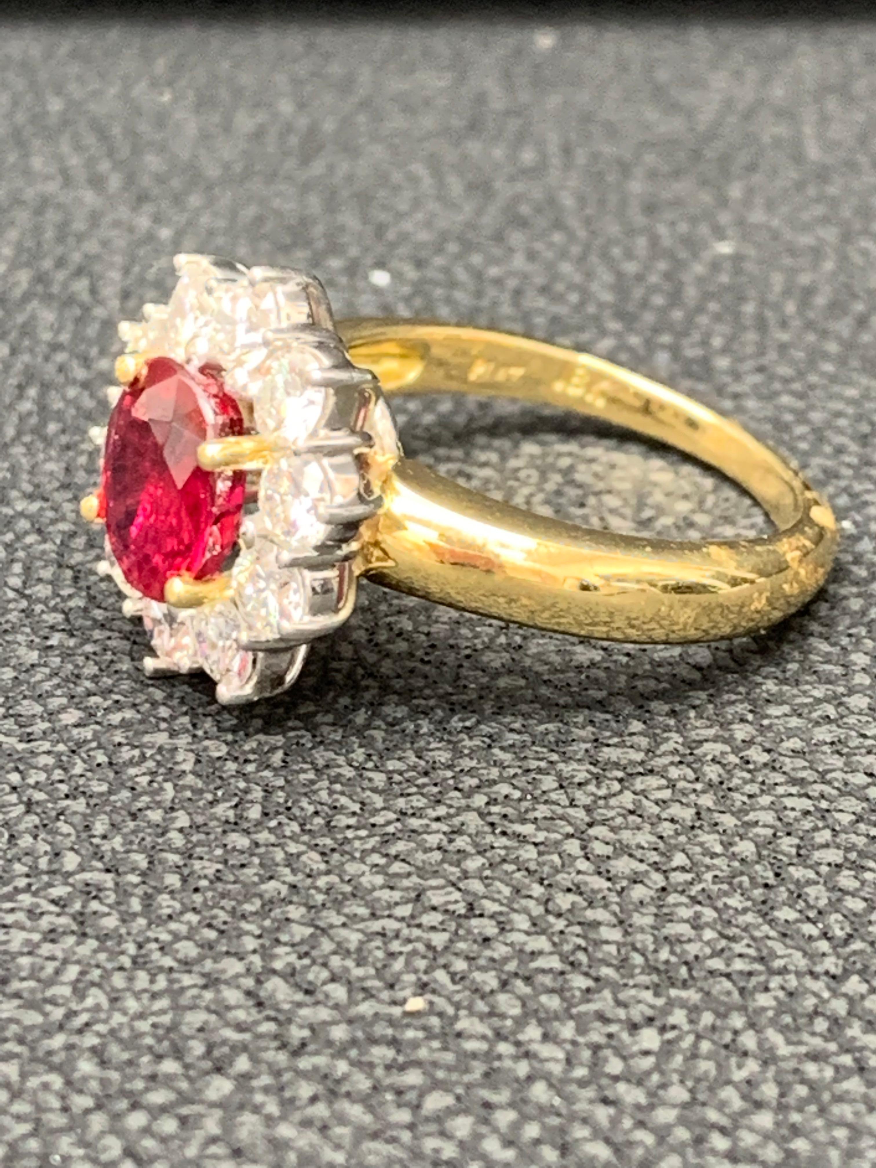 Bague de mode en or mélangé 18 carats, rubis et diamants, taille ronde et brillante de 2,01 carats en vente 5