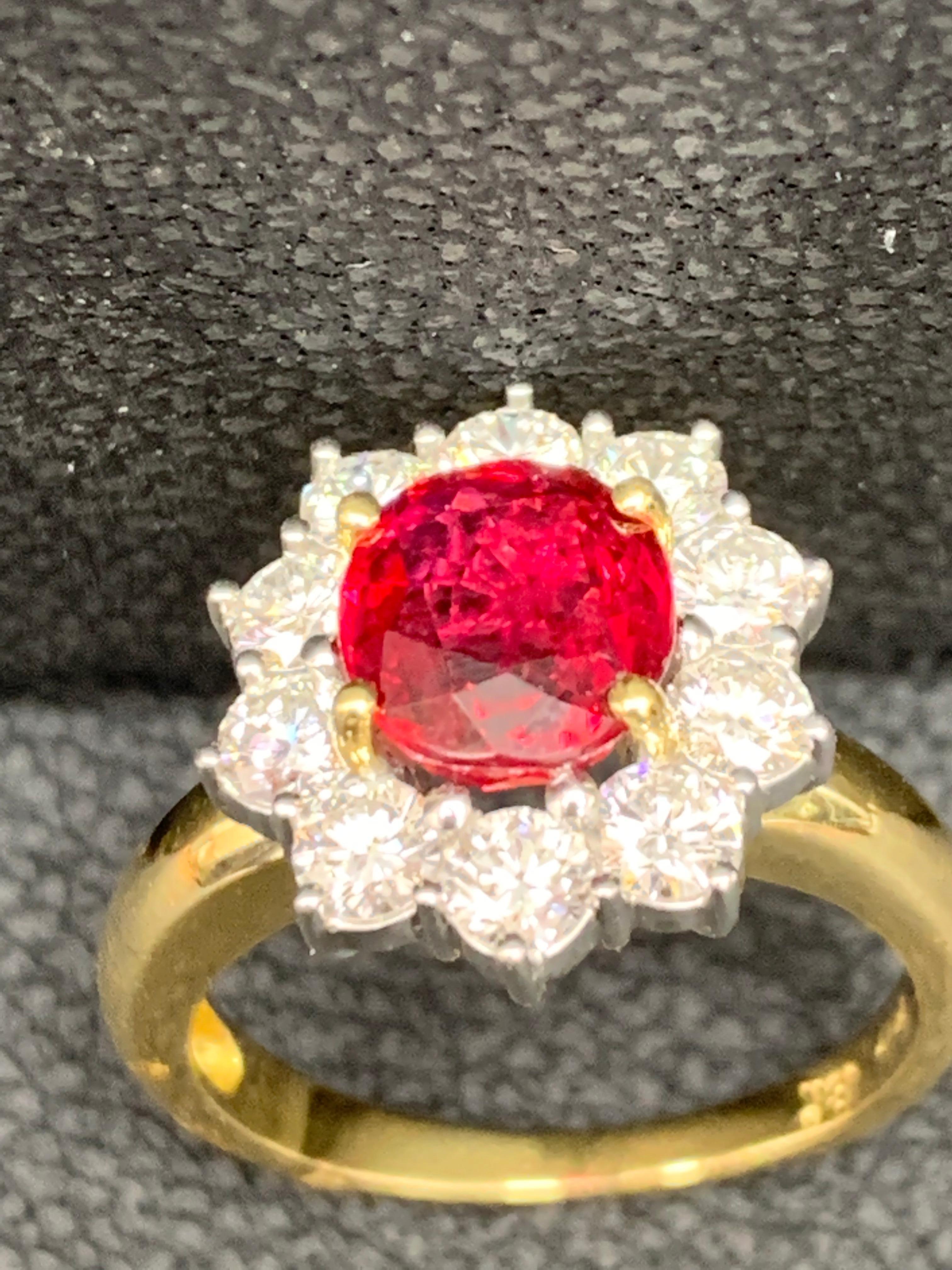 Bague de mode en or mélangé 18 carats, rubis et diamants, taille ronde et brillante de 2,01 carats en vente 9