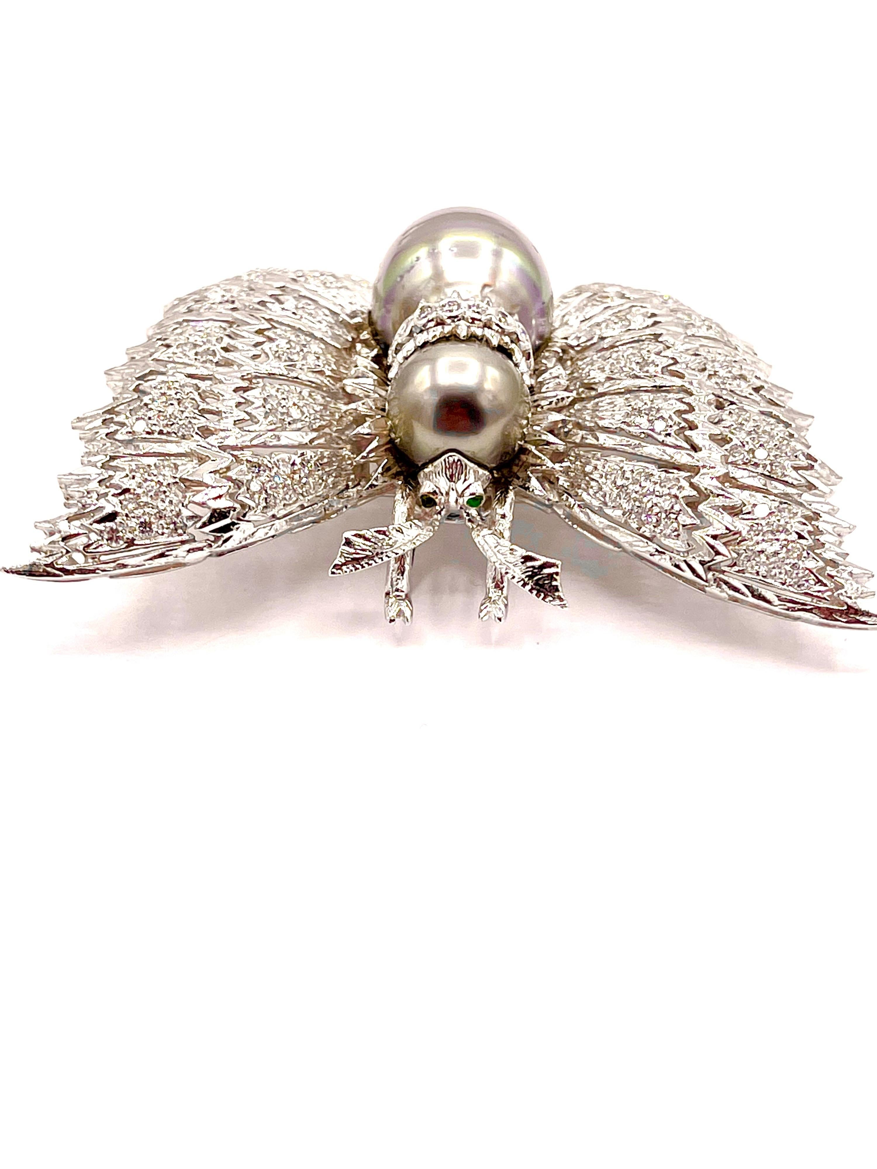 2,01 Karat runder Brillant Diamant und Tahiti-Perle Schmetterling Anhänger Brosche im Zustand „Hervorragend“ im Angebot in Chevy Chase, MD