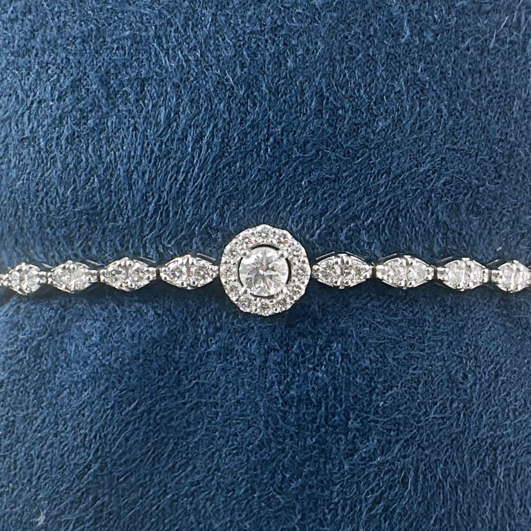 2.20 Carat Round Diamond Halo Center Bracelet in 14K White Gold, 7 Inches For Sale 1