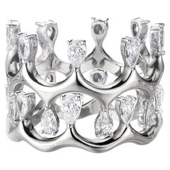 2.01 Carats Diamonds Pear Cut 18 Karat White Gold "Regina" Crown Shaped Rings