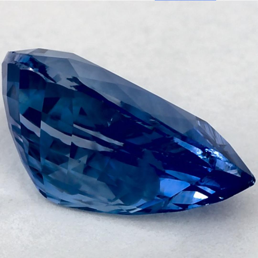 2.01 carati di zaffiro blu a forma di pera sciolto in vendita 1