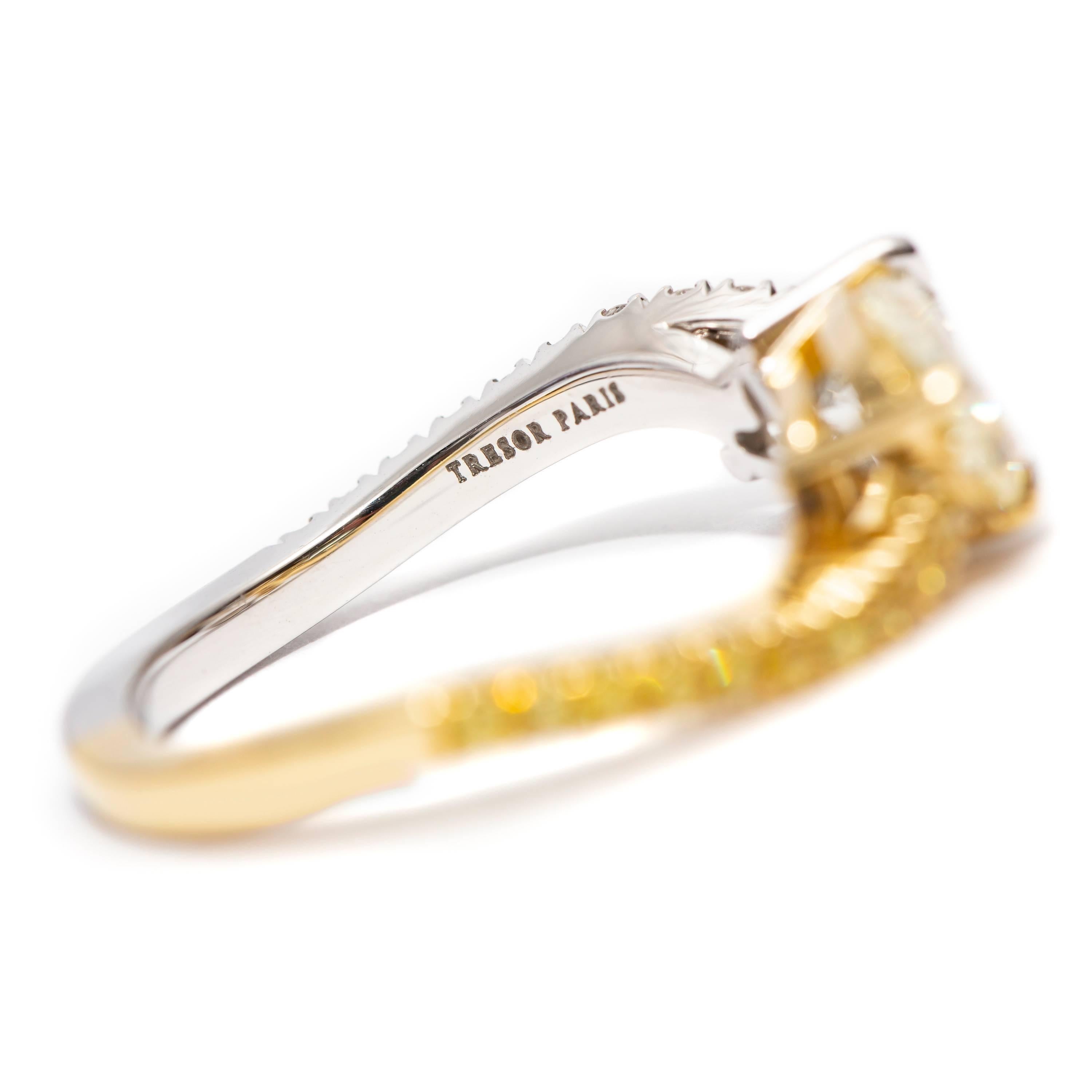 Modern 2.01 CT Double Heart Shape 18 KT Gold Platinum Bespoke Diamond Engagement Ring 