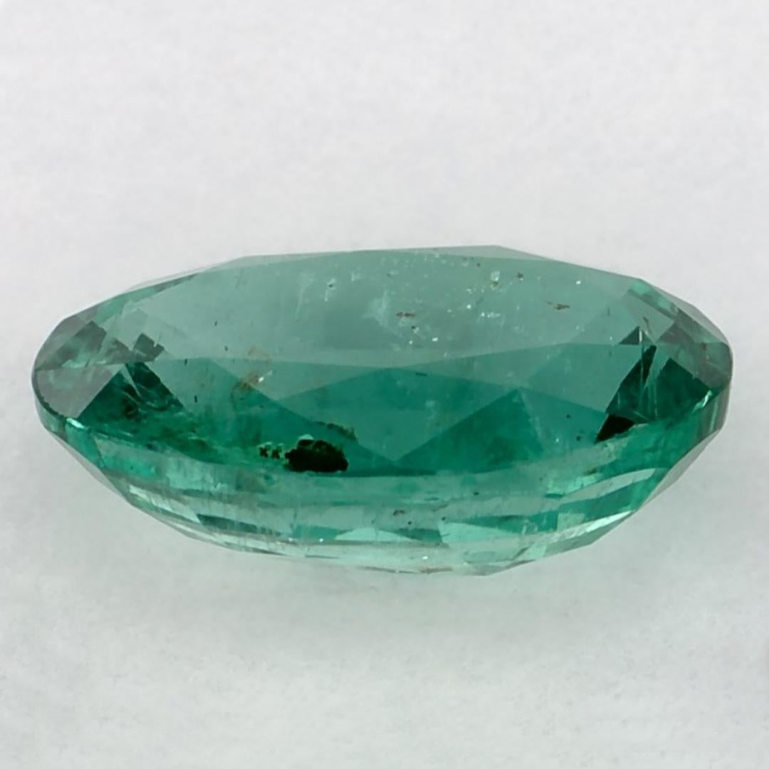 2.01 Ct Emerald Oval Loose Gemstone In New Condition For Sale In Fort Lee, NJ
