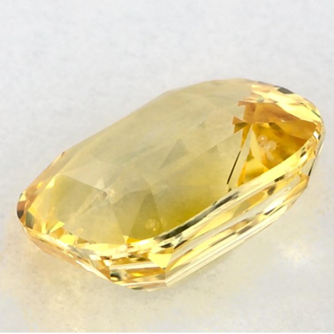 2.01 Karat Gelber Saphir Cushion Lose Edelstein im Angebot 3
