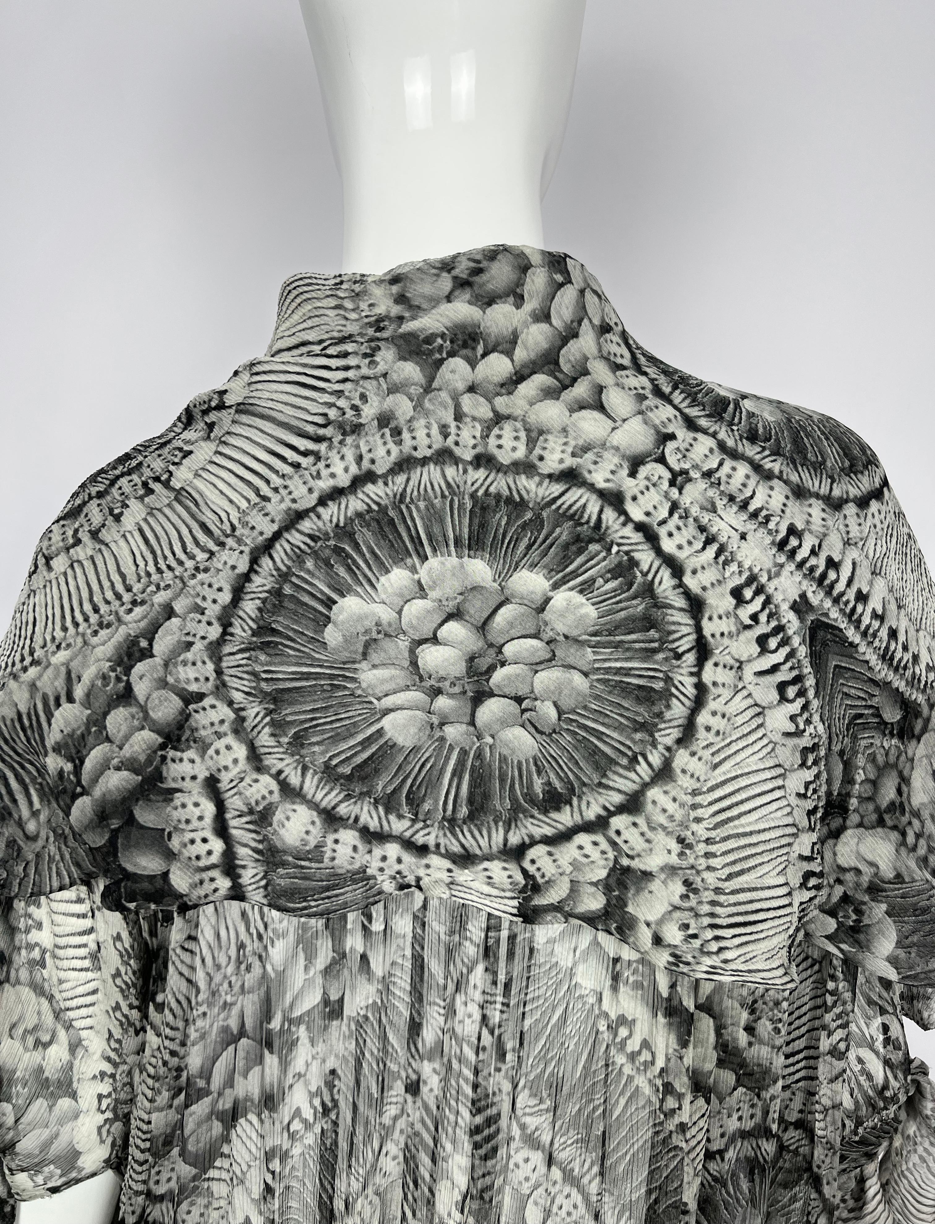 2010 Alexander McQueen Catacombs Skull-Printed Silk Tunic with Attached Scarf For Sale 11