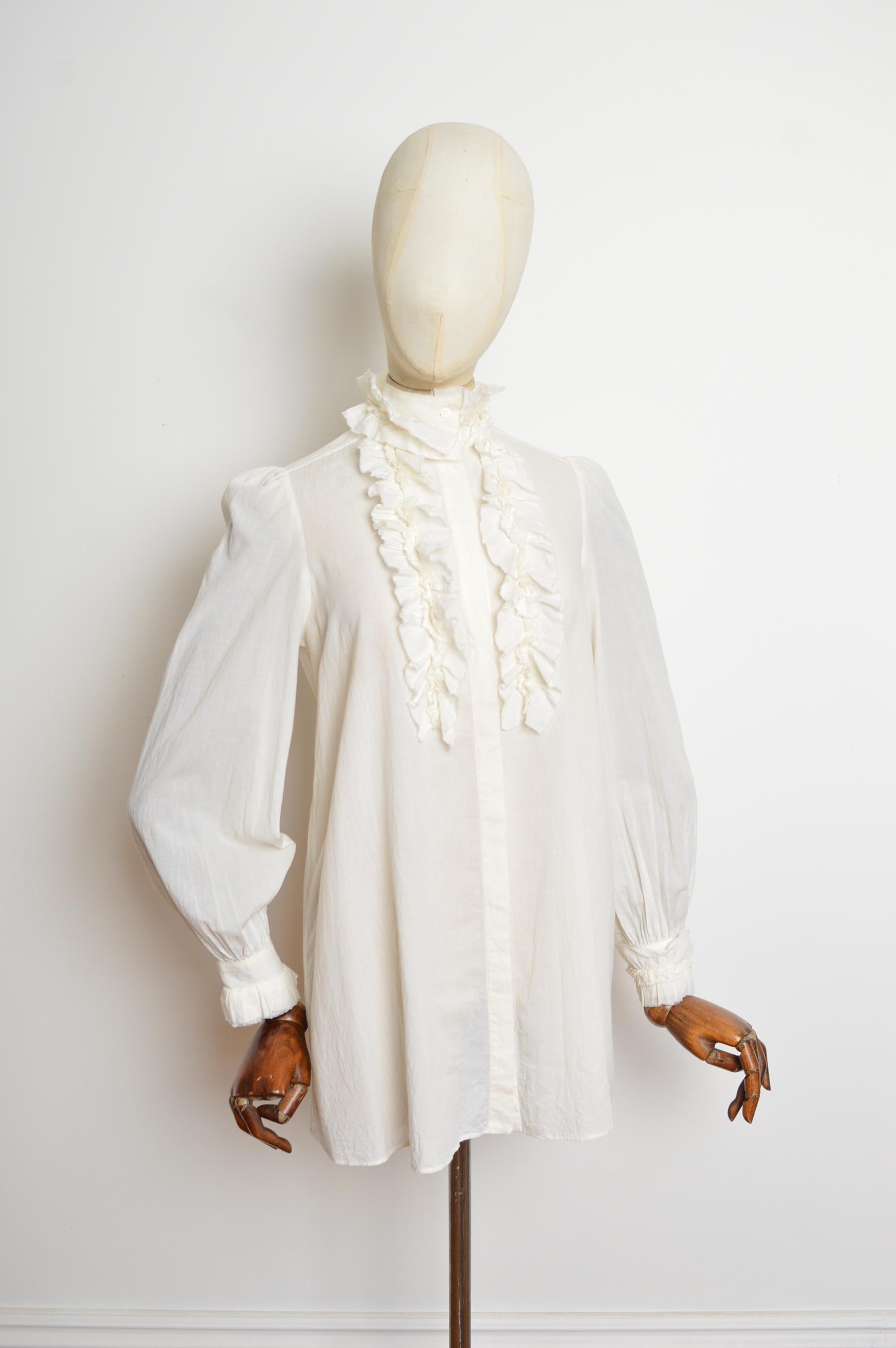 2010 Alexander McQueen Blanco Vestido victoriano con volantes Camisa Smock en venta 5