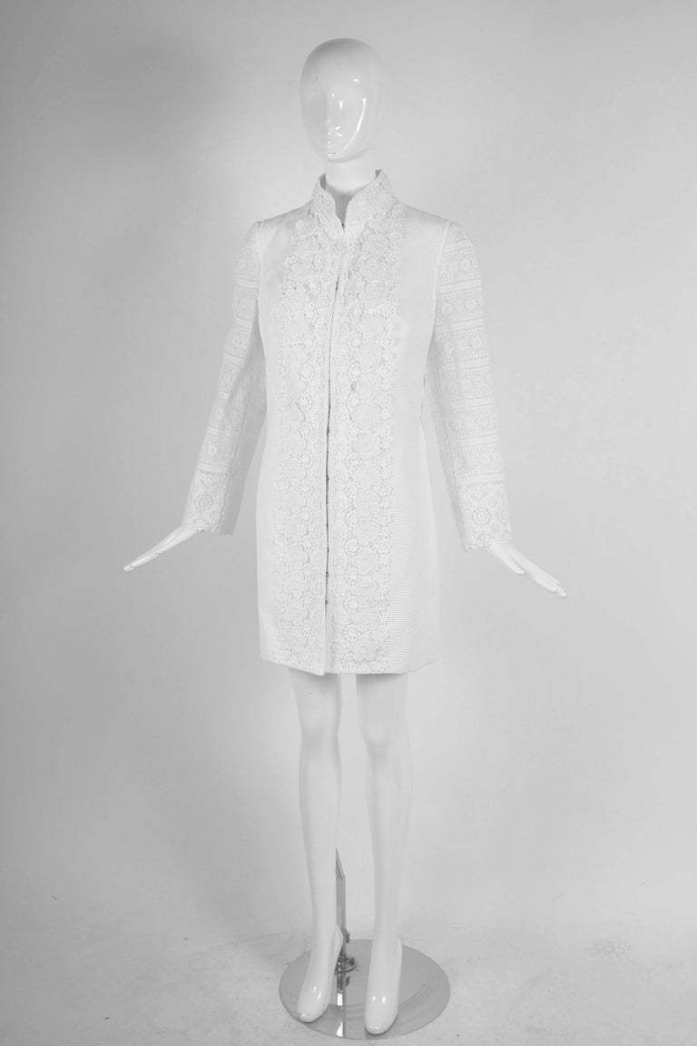 2010 Andrew Gn Atelier White Lace Long Sleeved Jacket Coat For Sale at 1stDibs