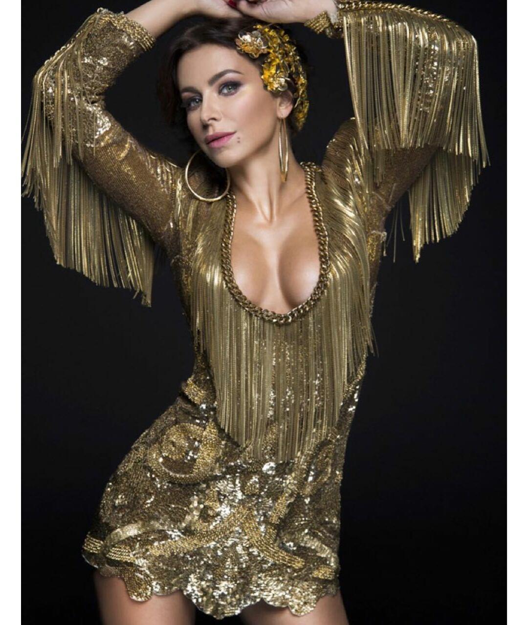 2010 Balmain Perlenbesetztes und mit Fransen besetztes Goldkleid von Celebrity Closet Damen im Angebot