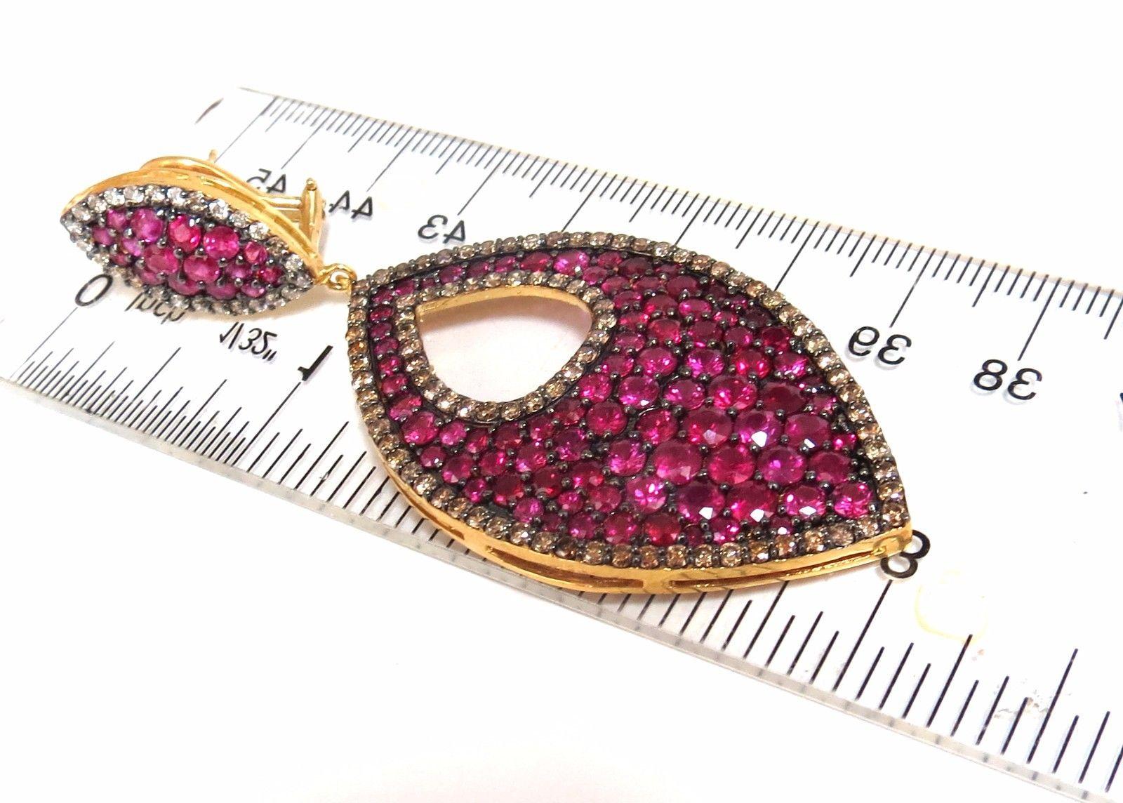 Round Cut 20.10 Carat Natural Vivid Red Ruby Diamond Dangle Earrings 14 Karat Glam