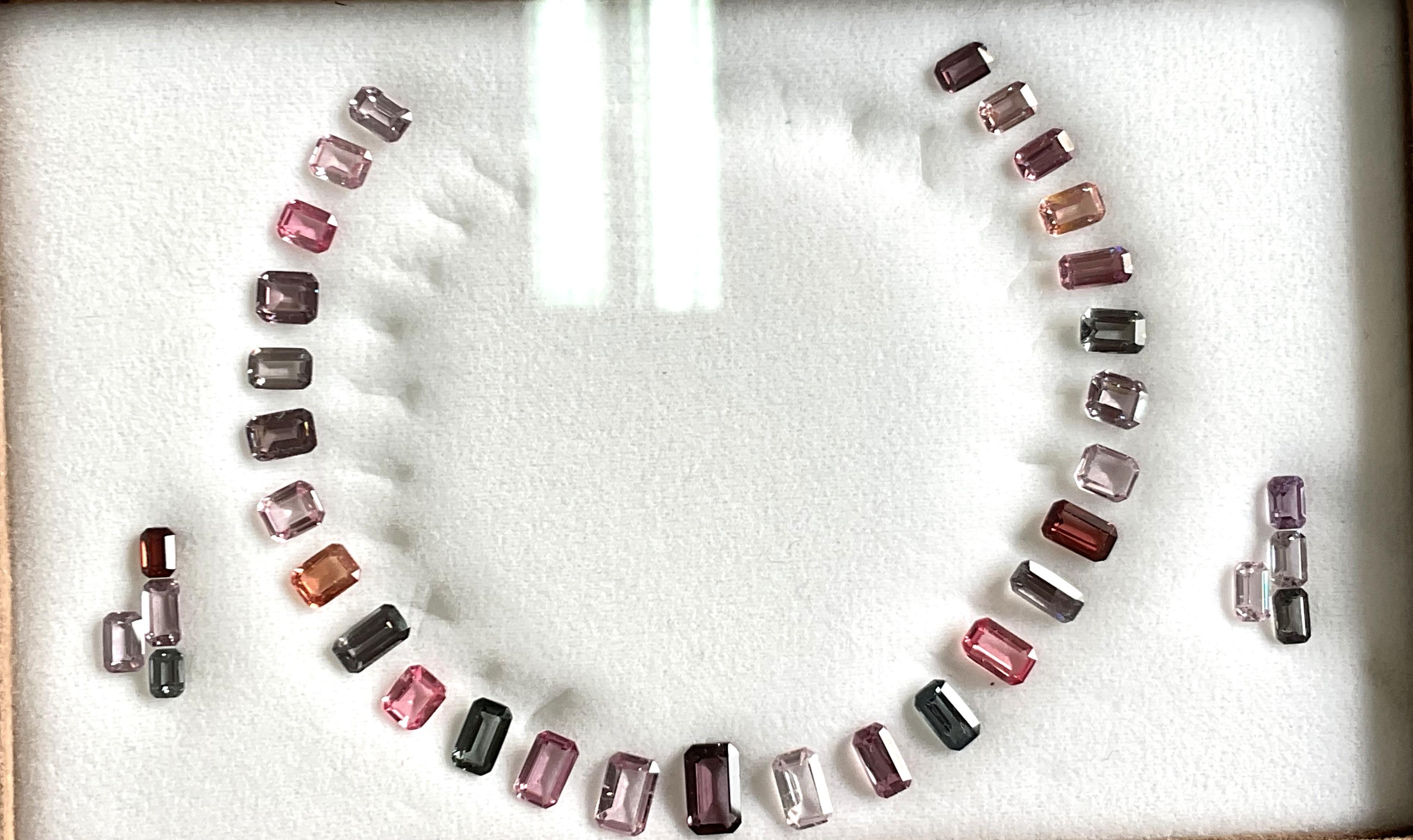 Pierre précieuse de qualité supérieure, spinelle de Birmanie multicolore de 20,10 carats, taille octogonale en vente 2