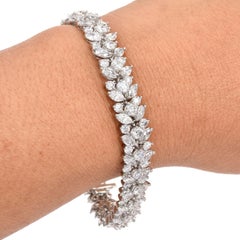 20.10 Carats Diamond Platinum Cluster Floral Bracelet