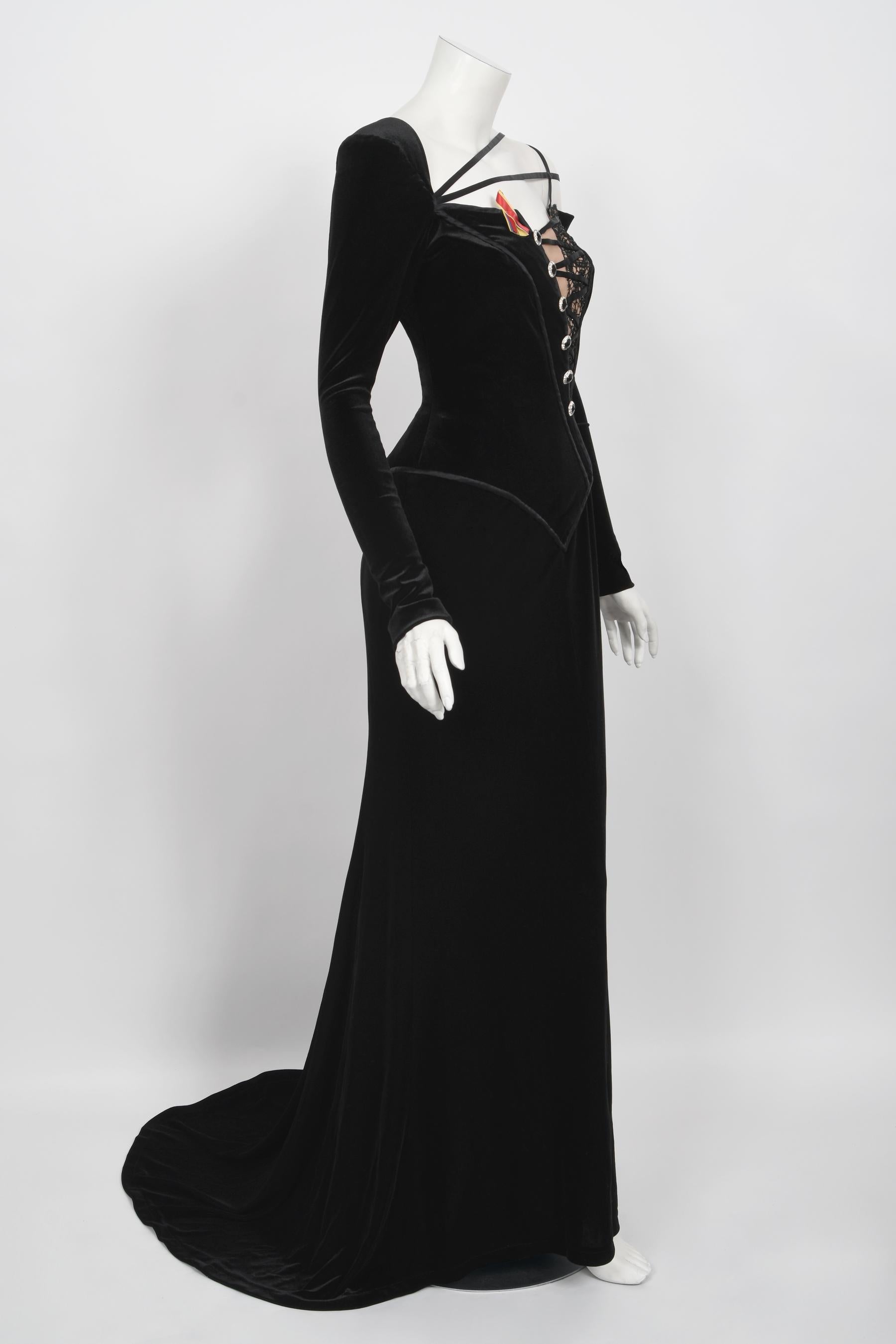 2010 Cher Custom Bob Mackie Couture Black Velvet Bias-Cut Golden Globes Gown 6