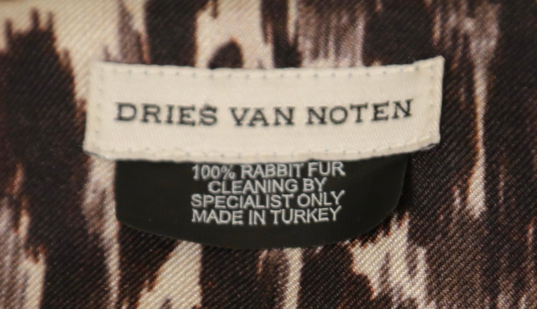 2010 DRIES VAN NOTEN leopard printed fur RUNWAY scarf For Sale 2