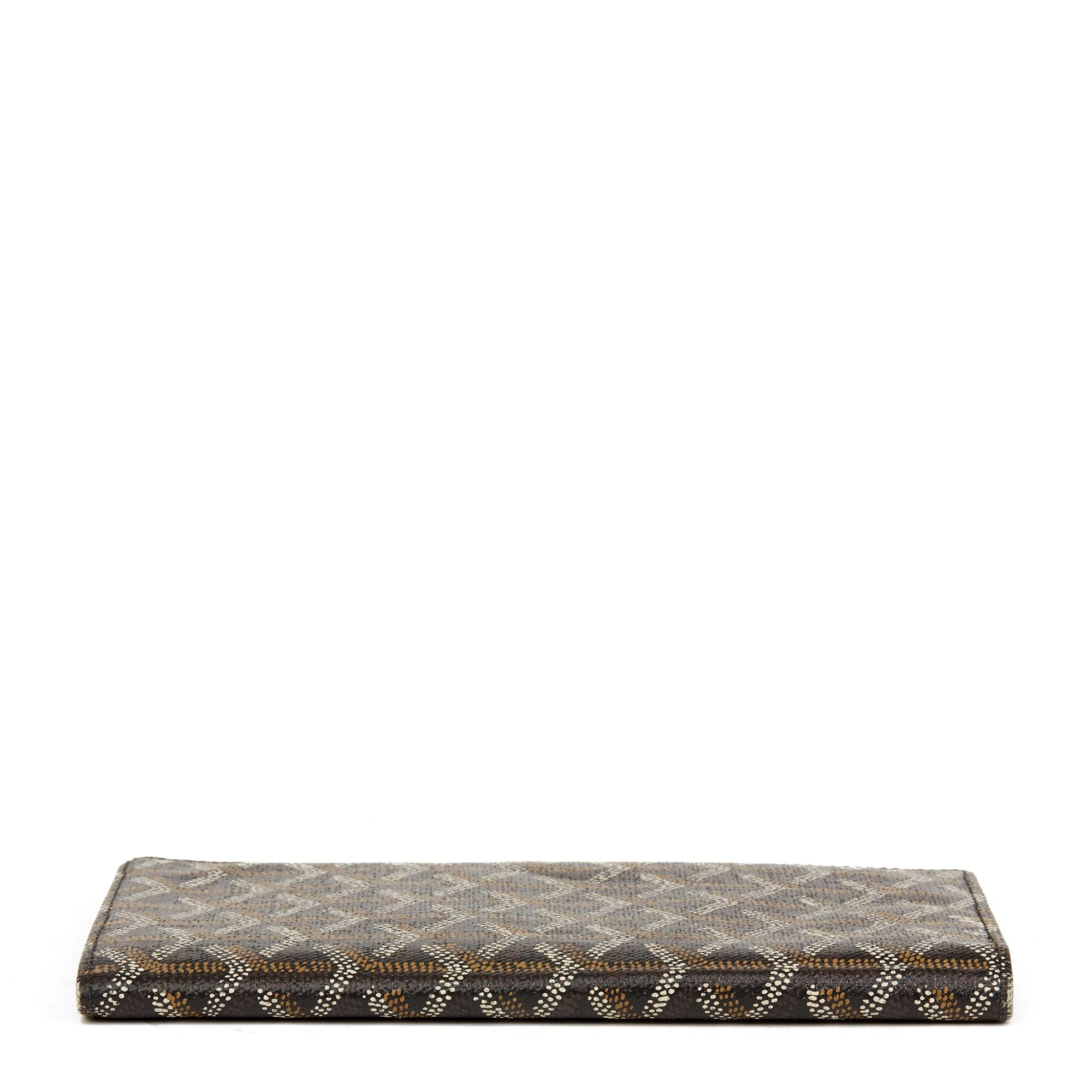 GOYARD
Black Chevron Coated Canvas Bi-Fold Wallet

Reference: HB2557
Serial Number: BEX 020071
Age (Circa): 2010
Authenticity Details: Serial Stamp (Made in France)
Gender: Unisex
Type: Accessory

Colour: Black
Material(s): Coated Canvas, Calfskin