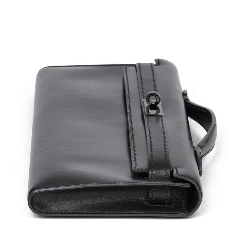2010 Hermès Black Box Calf Leather SO Black Kelly Cut In Excellent Condition For Sale In Bishop's Stortford, Hertfordshire