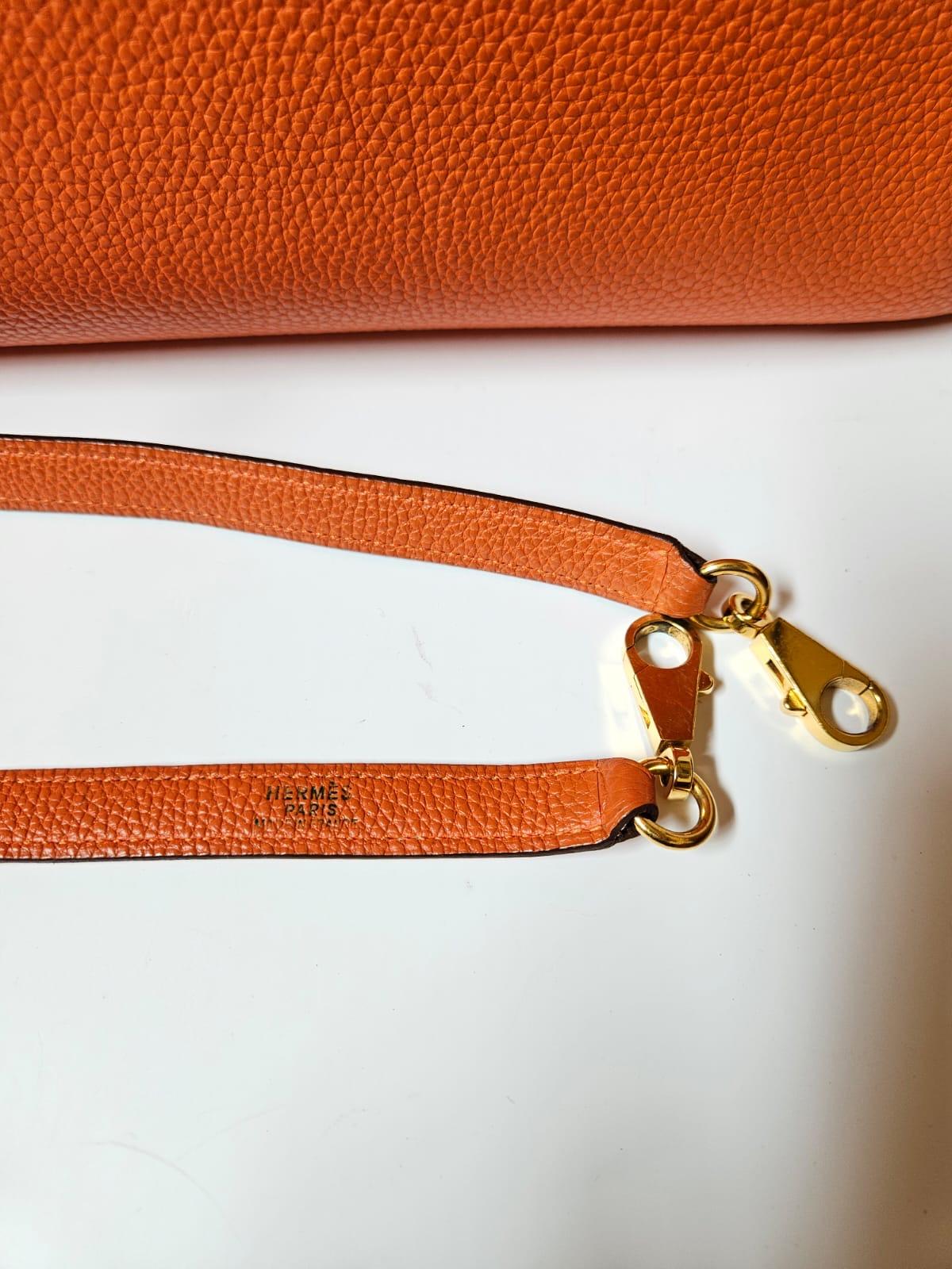 2010 Hermes Togo Orange Kelly 35 Bag 2
