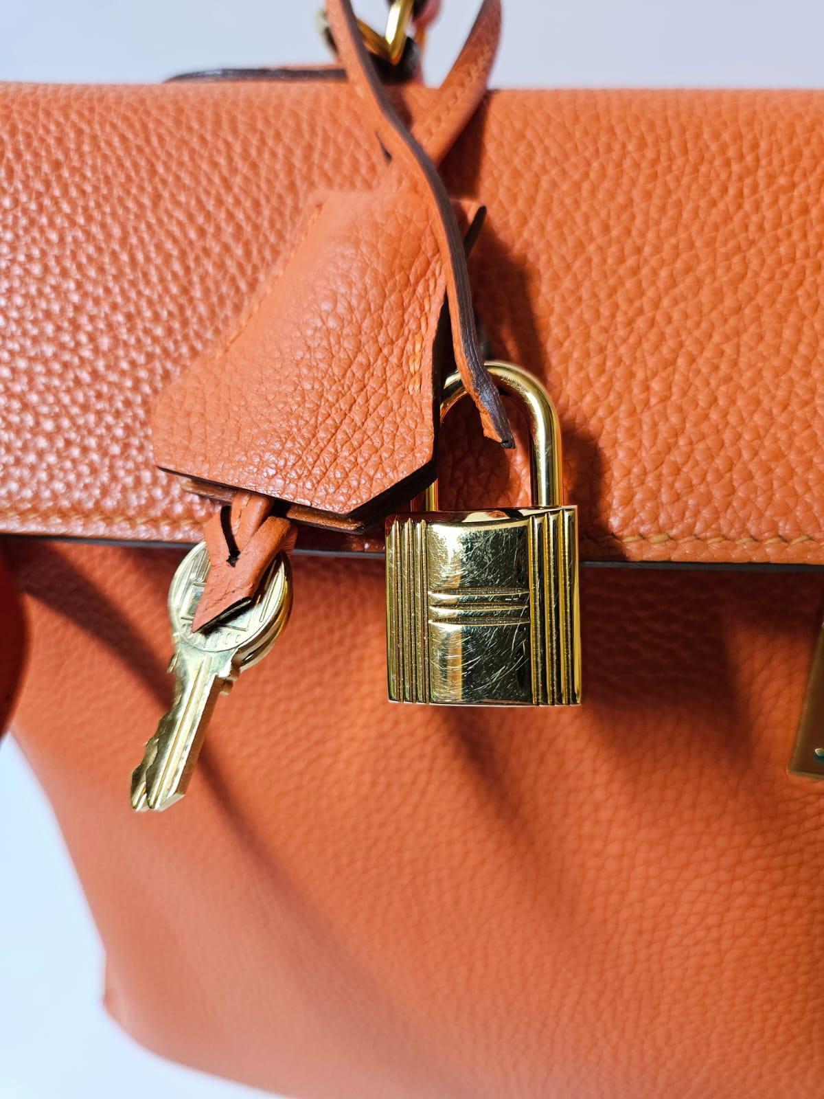 2010 Hermes Togo Orange Kelly 35 Bag 3