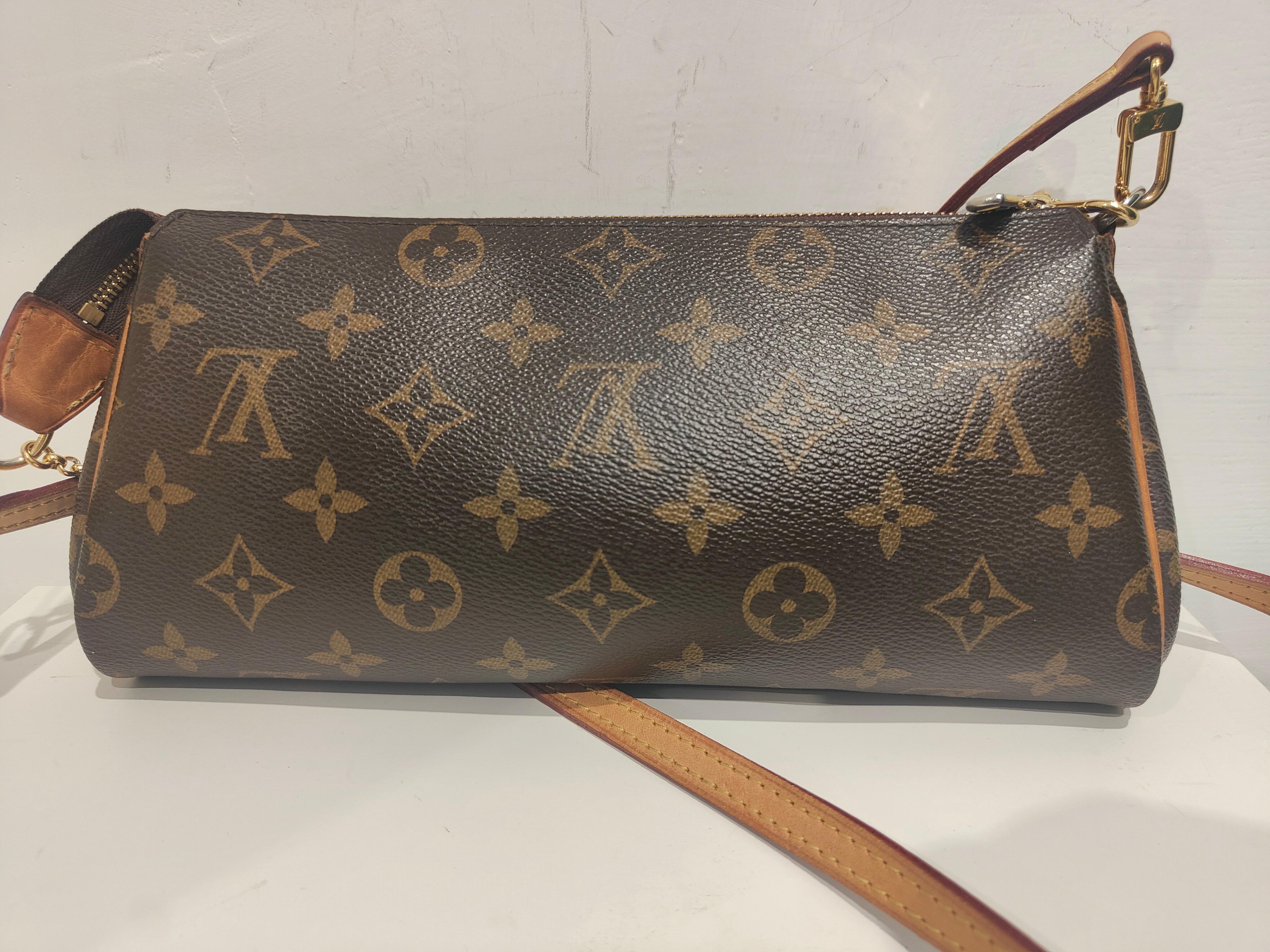 Women's or Men's 2010 Louis Vuitton Eva shoulder bag