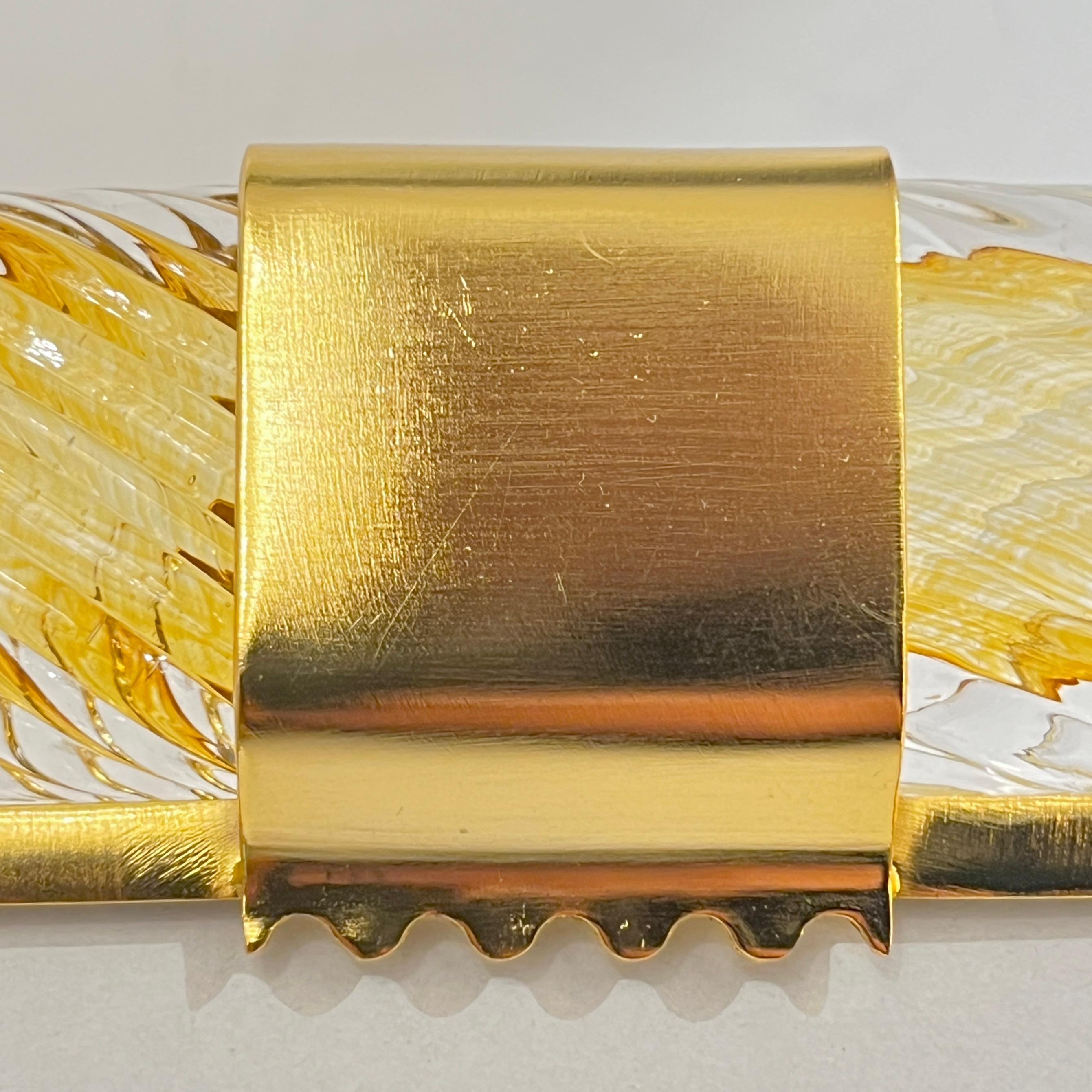 Portarretratos de latón de cristal de Murano retorcido de ámbar dorado italiano moderno de 2010 en Excelente estado para la venta en New York, NY